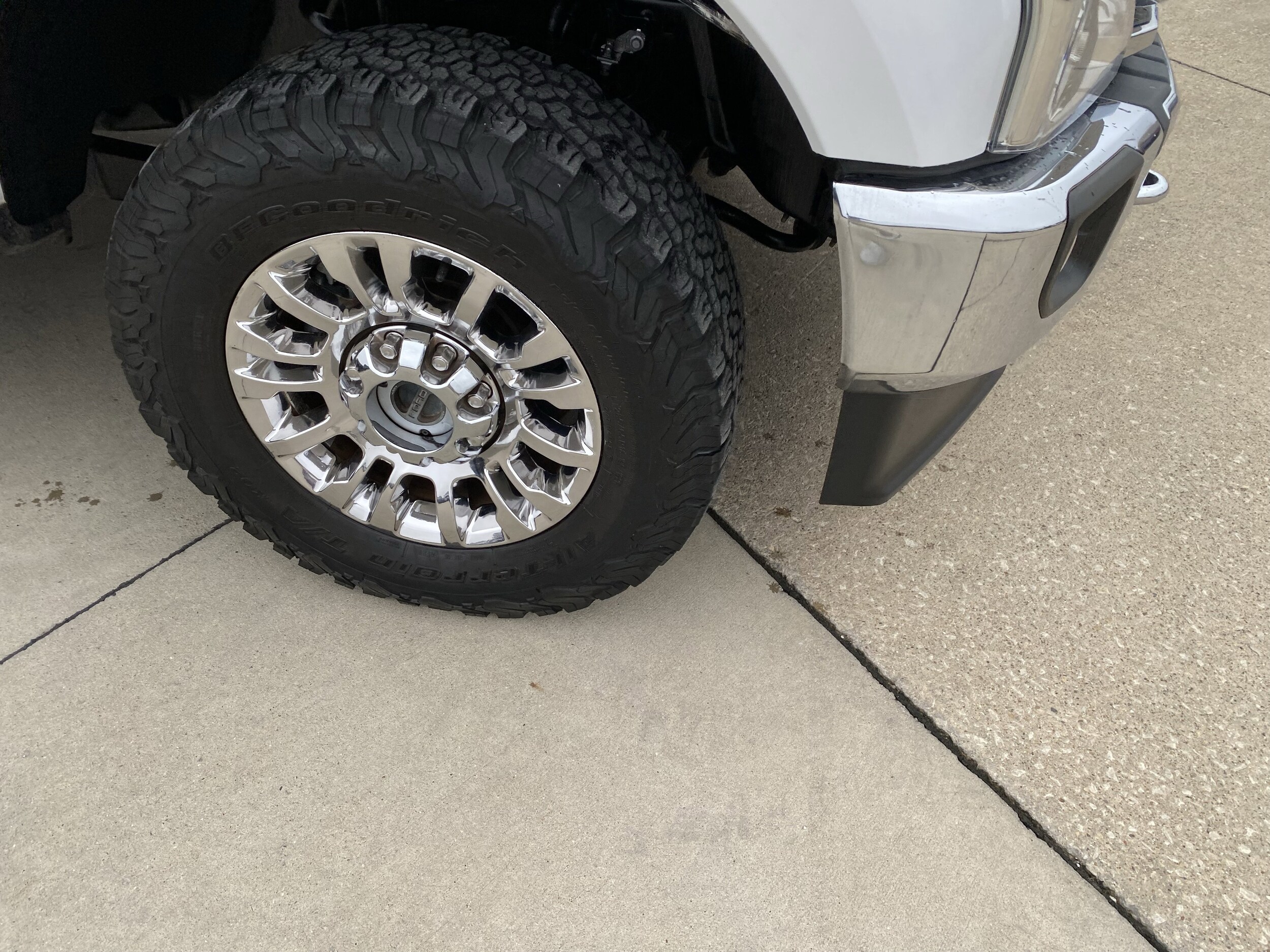 2020 Ford F-250 XLT FX4 photo 4