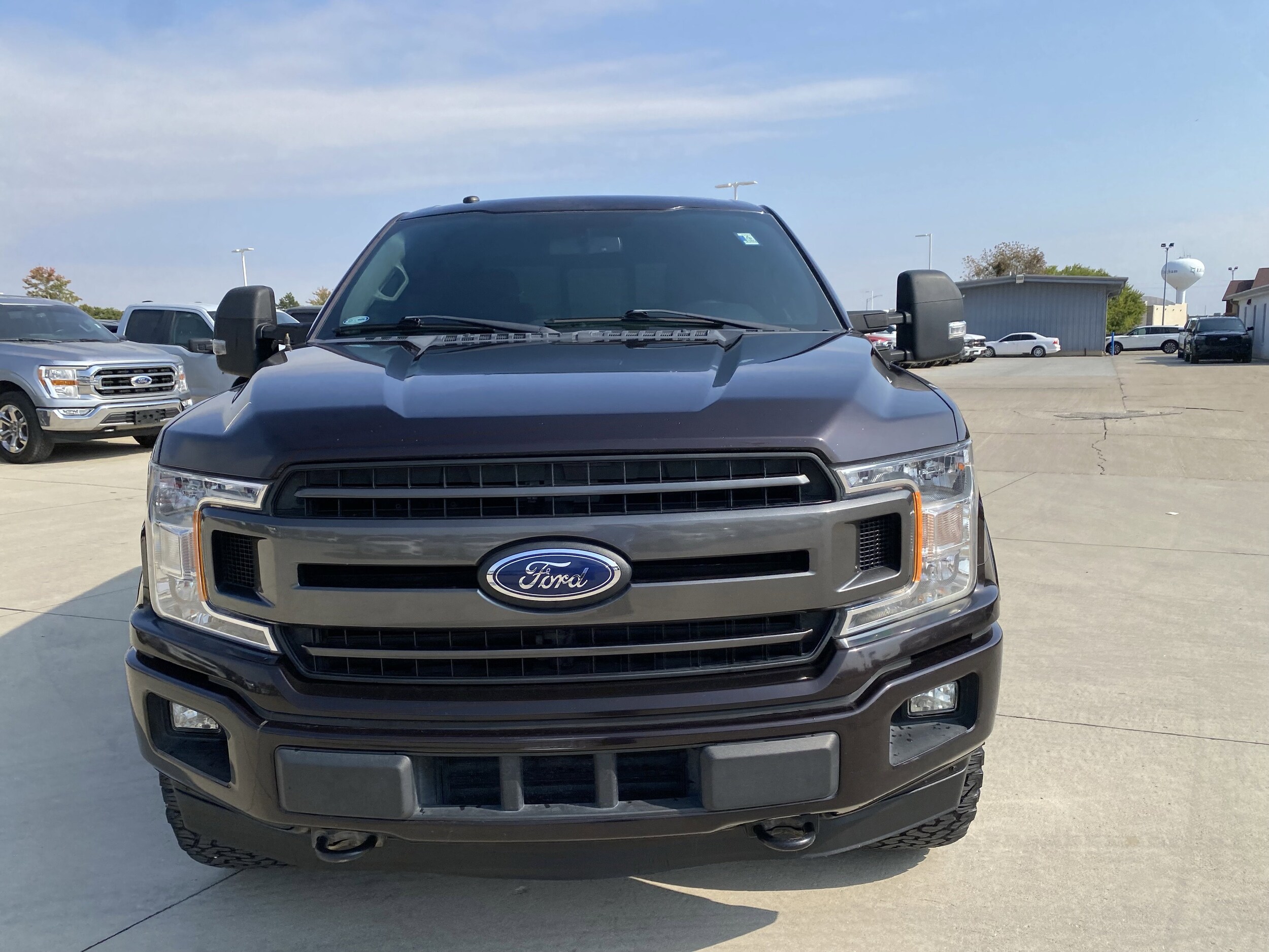 2018 Ford F-150 XLT FX4 photo 2