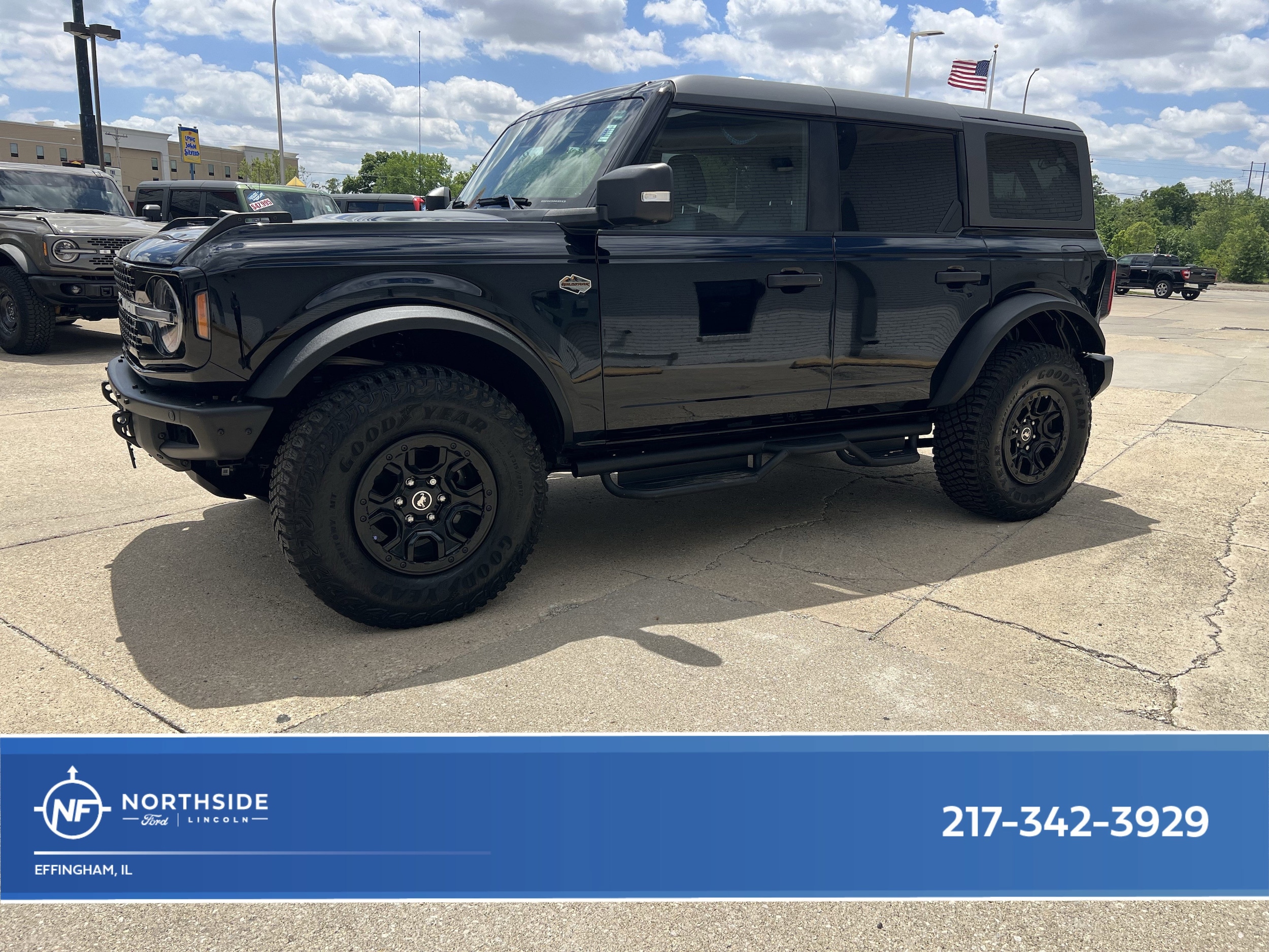 2023 Ford Bronco Wildtrak 4x4's photo