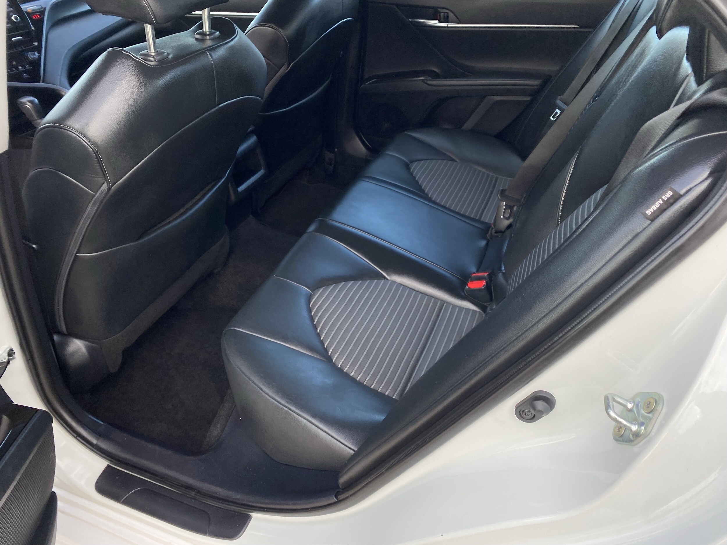 2024 Toyota Camry SE photo 4