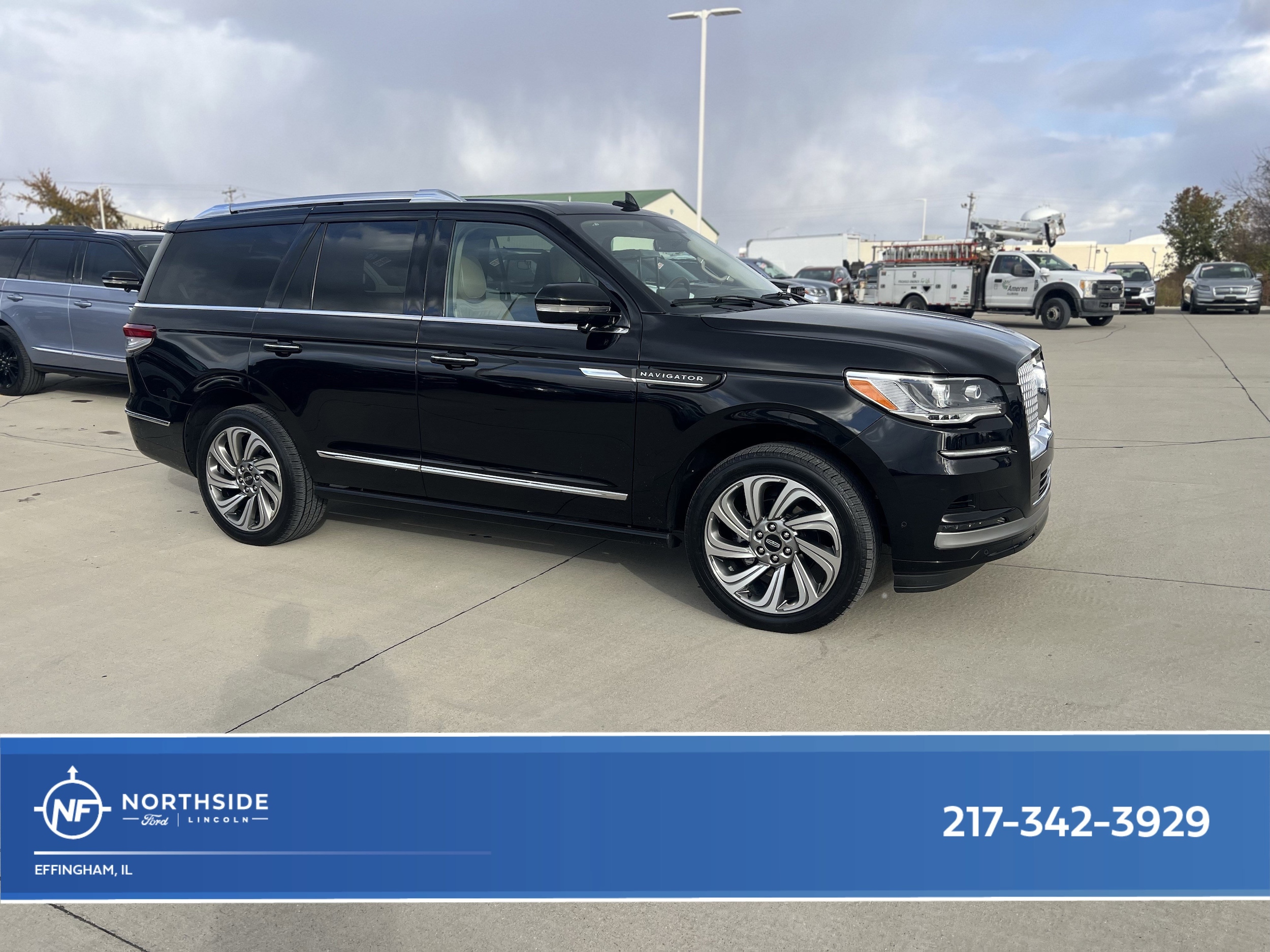 2023 Lincoln Navigator Reserve 4WD's photo