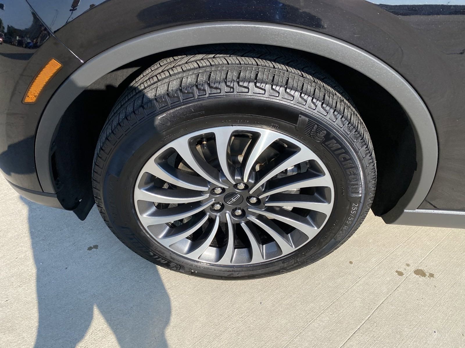 Used 2023 Lincoln Aviator Base with VIN 5LM5J6XC0PGL05319 for sale in Effingham, IL