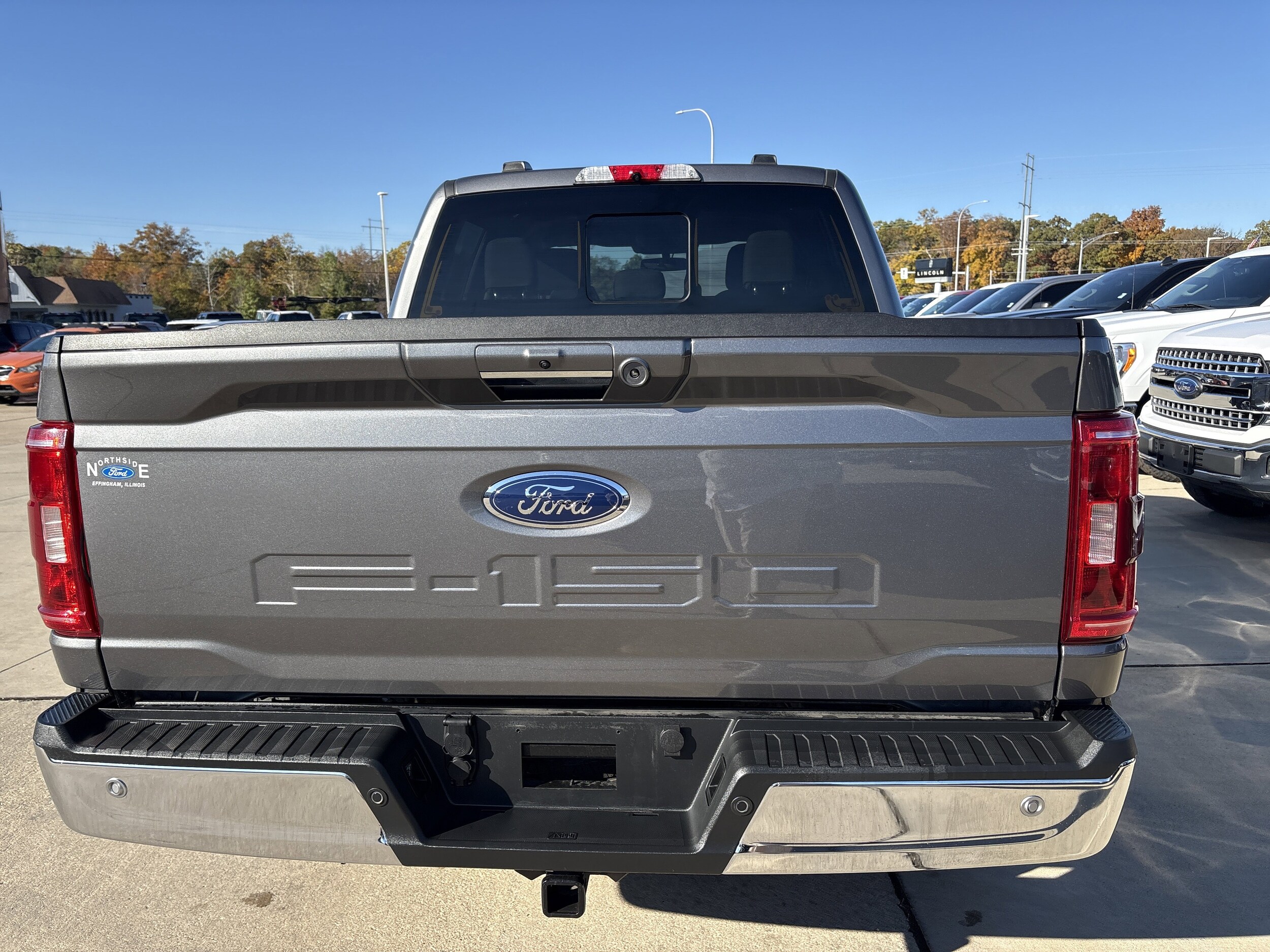 2022 Ford F-150 XLT FX4 photo 4