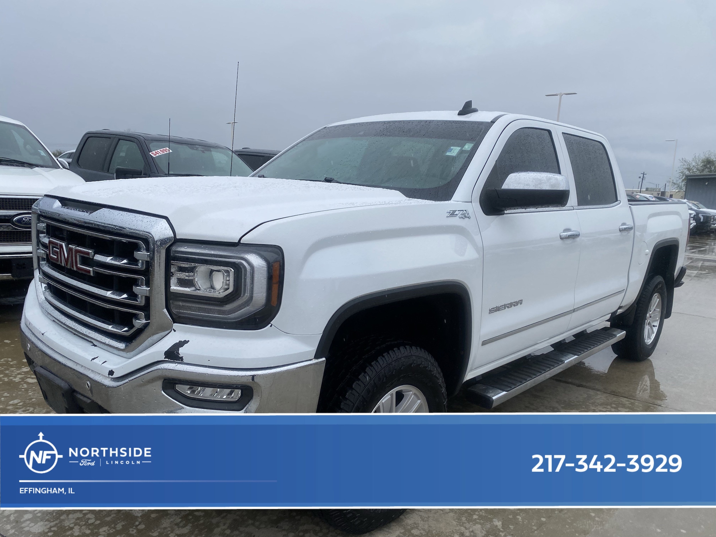2018 GMC Sierra 4WD Crew Cab Short Box SLT's photo
