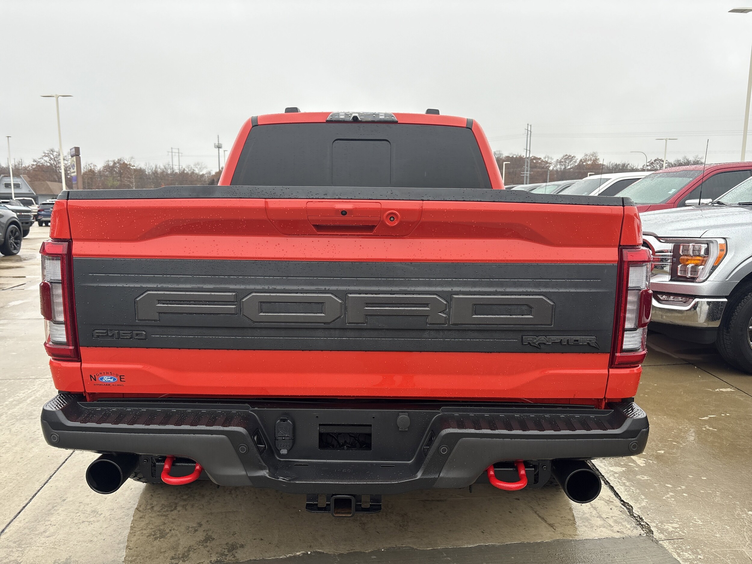 2023 Ford F-150 Raptor photo 4