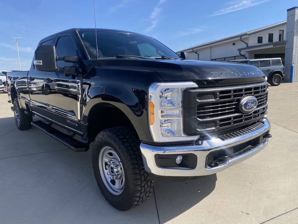 Used 2023 Ford F-350 XLT FX4 Truck Crew Cab