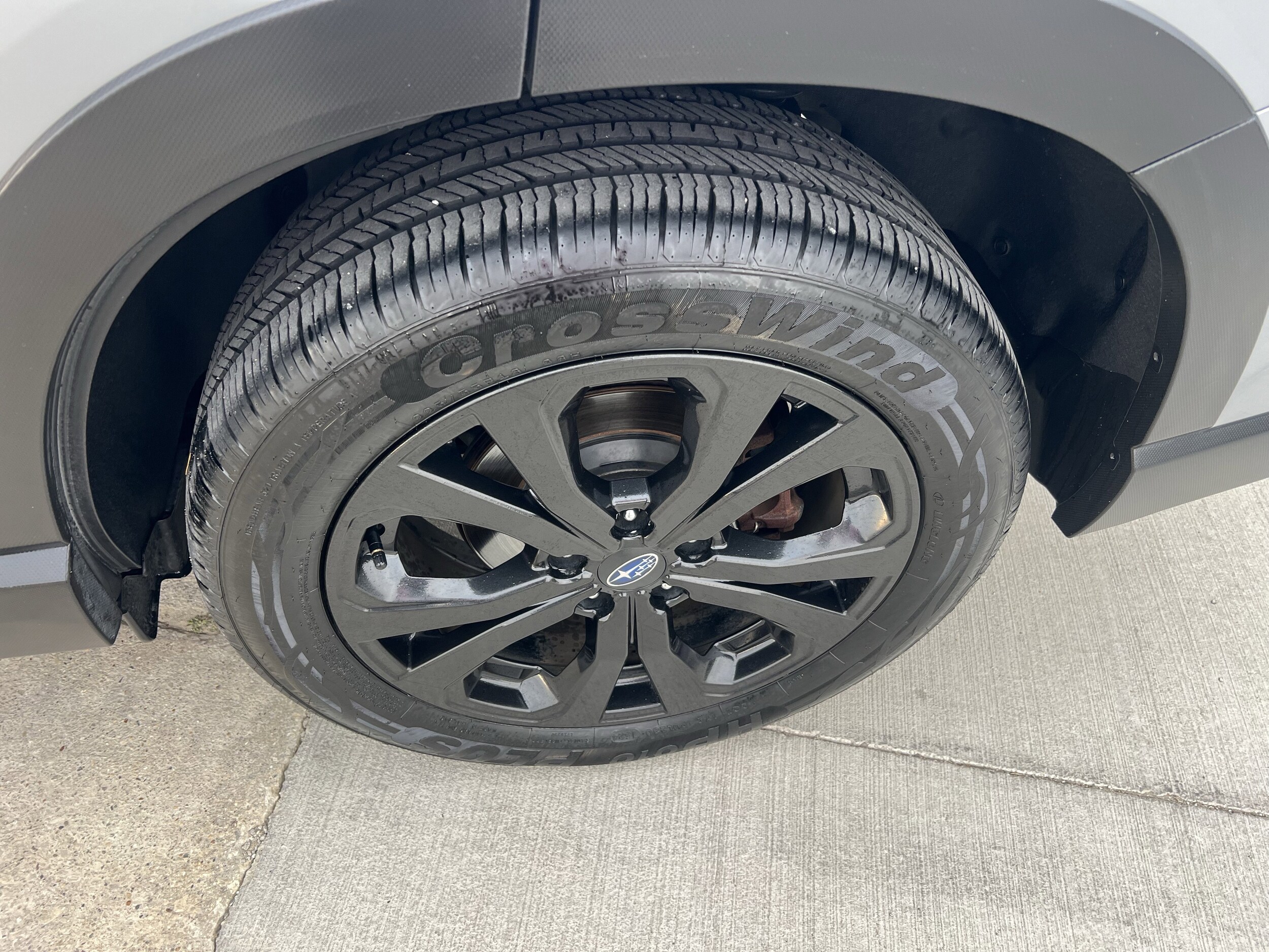 2021 Subaru Forester Sport photo 2