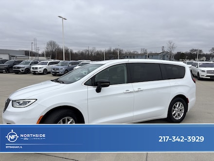 Featured used 2024 Chrysler Pacifica Touring L Van Passenger Van 2C4RC1BG5RR118921 for sale in Effington, IL