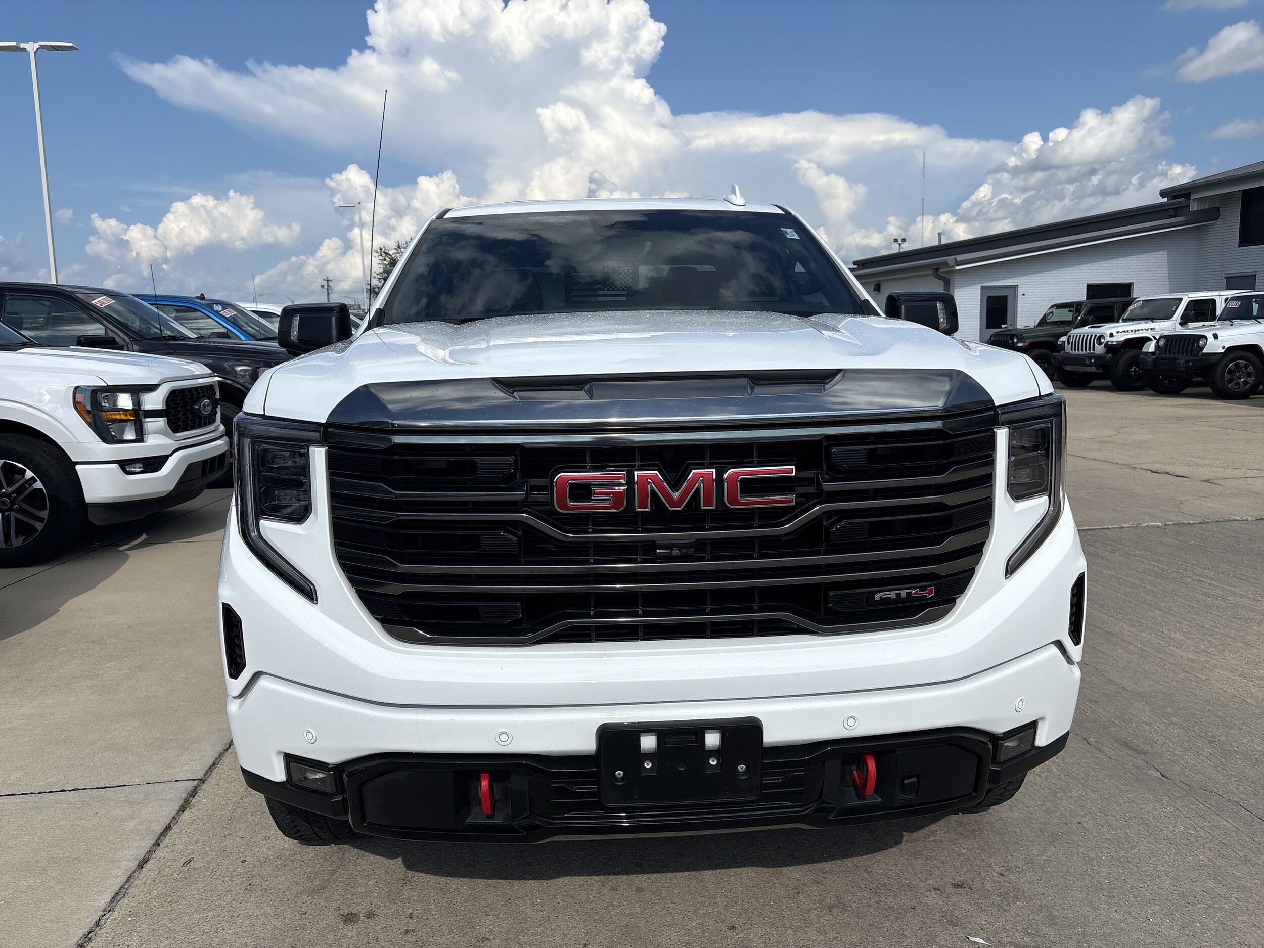 2023 Gmc Sierra 1500 AT4 photo 2