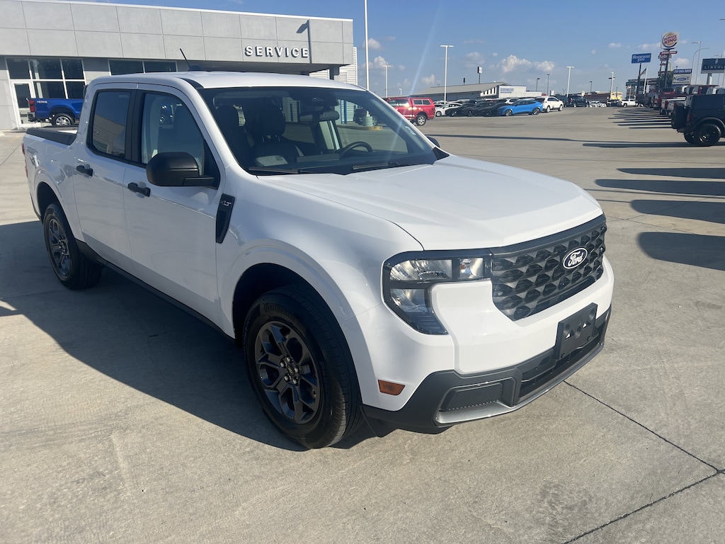 New 2025 Ford Maverick XLT Truck SuperCrew