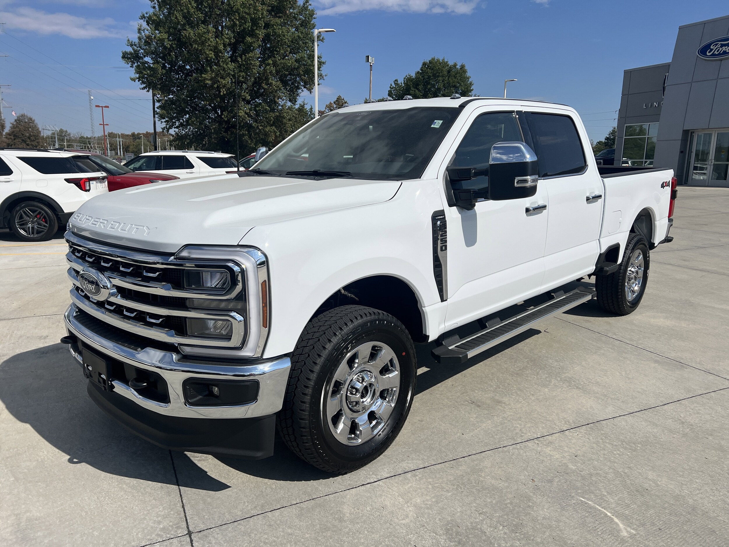 2026 Ford F-250 Lariat Tremor photo 3