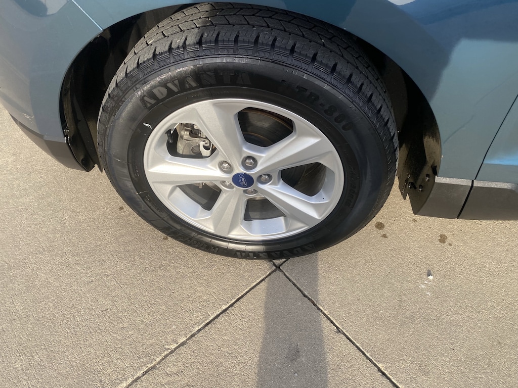 Used 2016 Ford Edge SE SUV