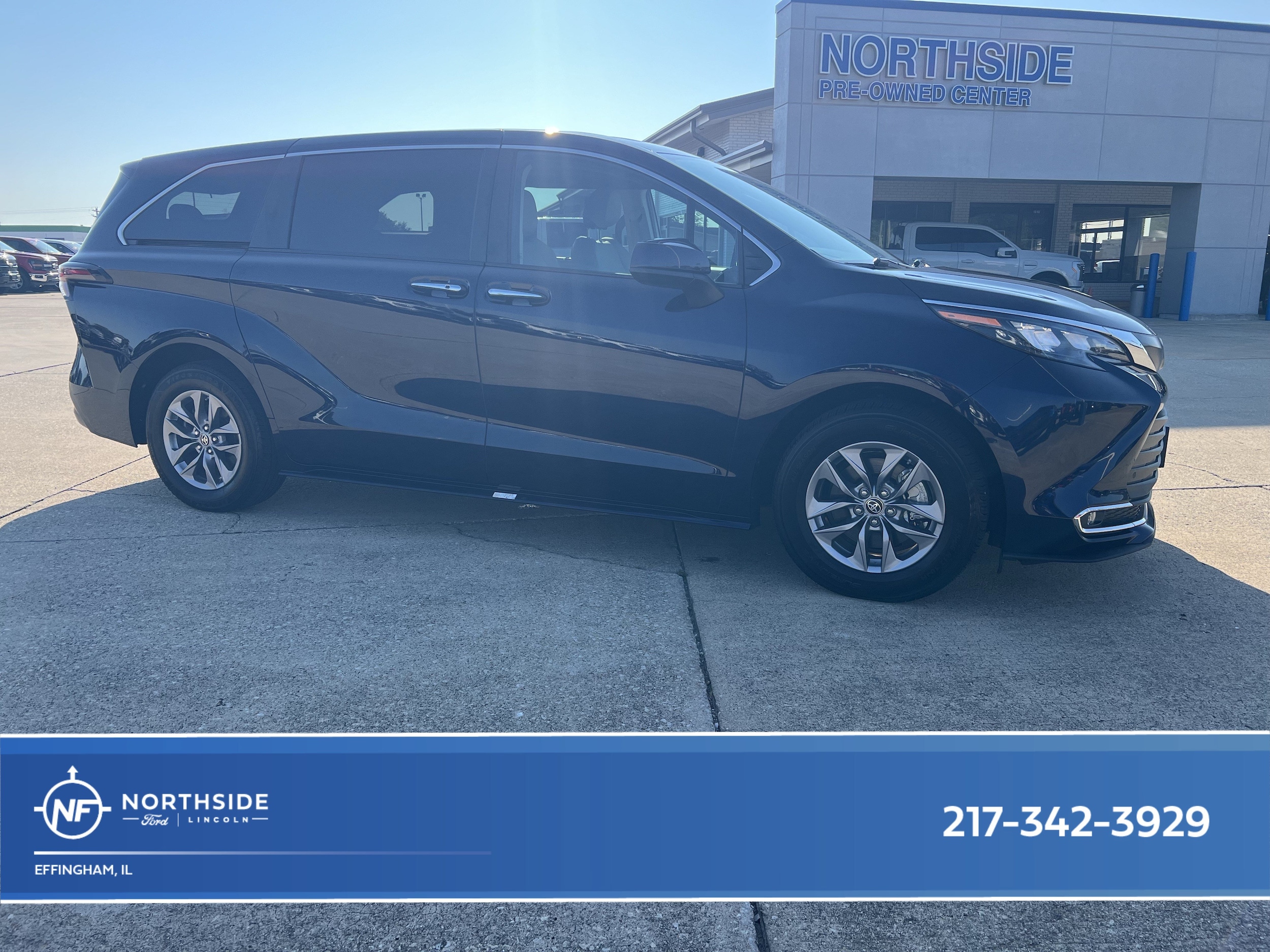 2024 Toyota Sienna XLE