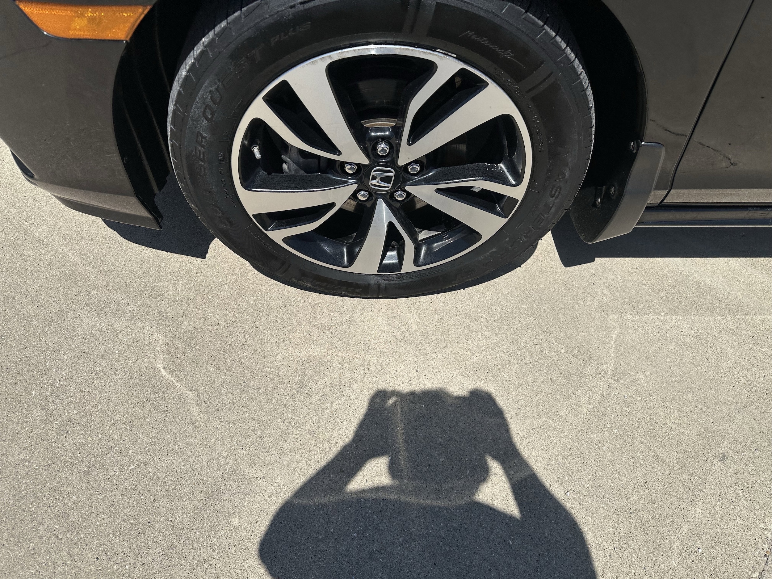 Used 2018 Honda Odyssey Elite with VIN 5FNRL6H90JB008798 for sale in Effingham, IL