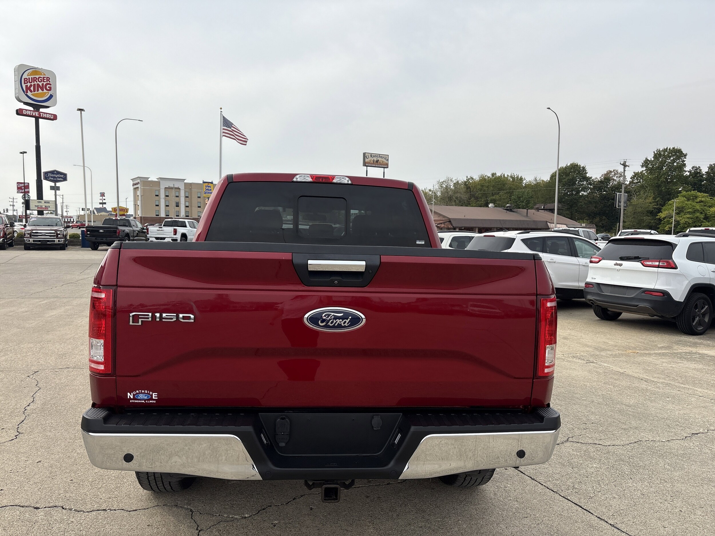 2017 Ford F-150 XLT photo 4
