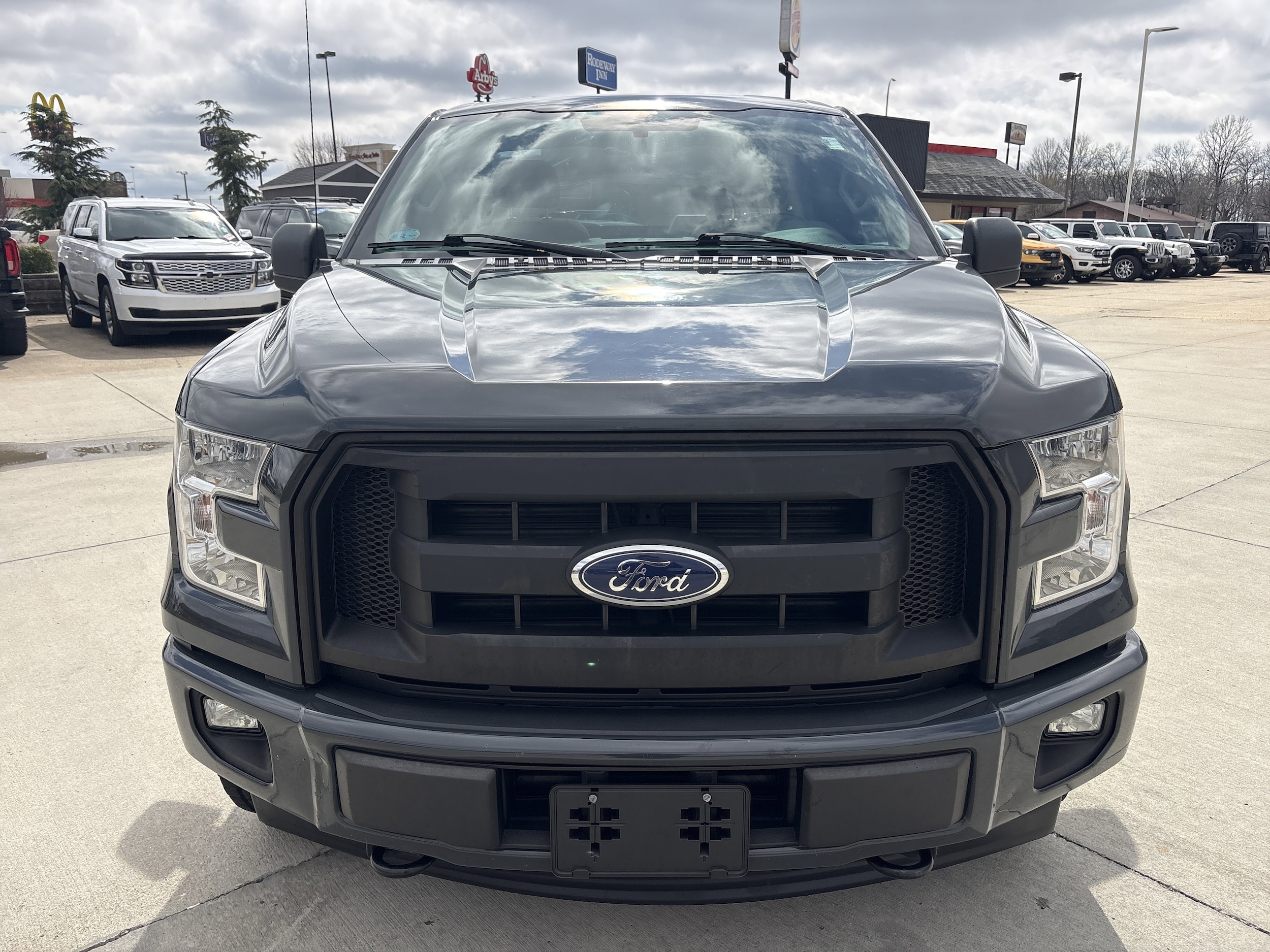 Used 2017 Ford F-150 XL with VIN 1FTMF1EP1HFB63485 for sale in Effingham, IL