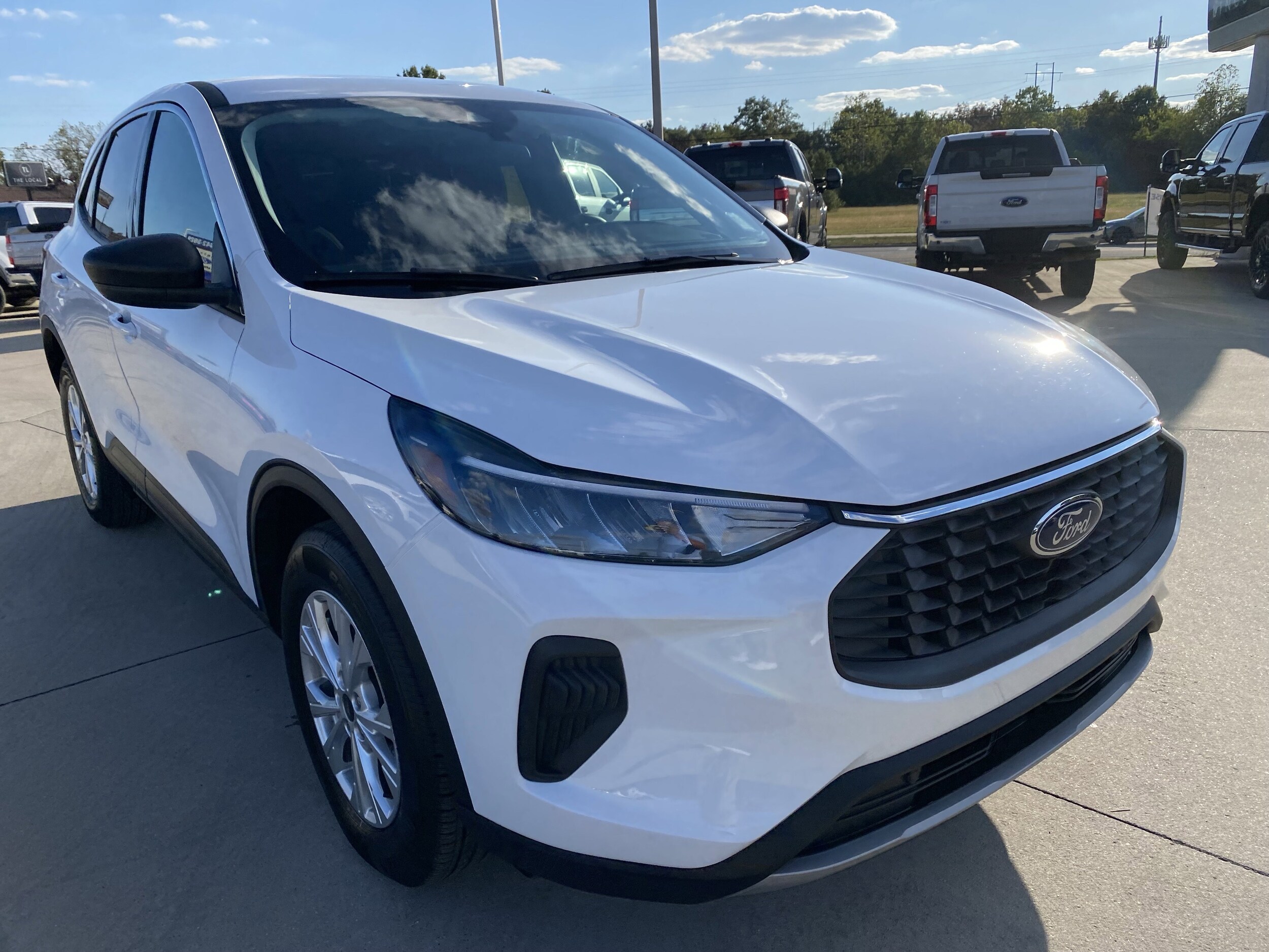 2023 Ford Escape Active photo 3