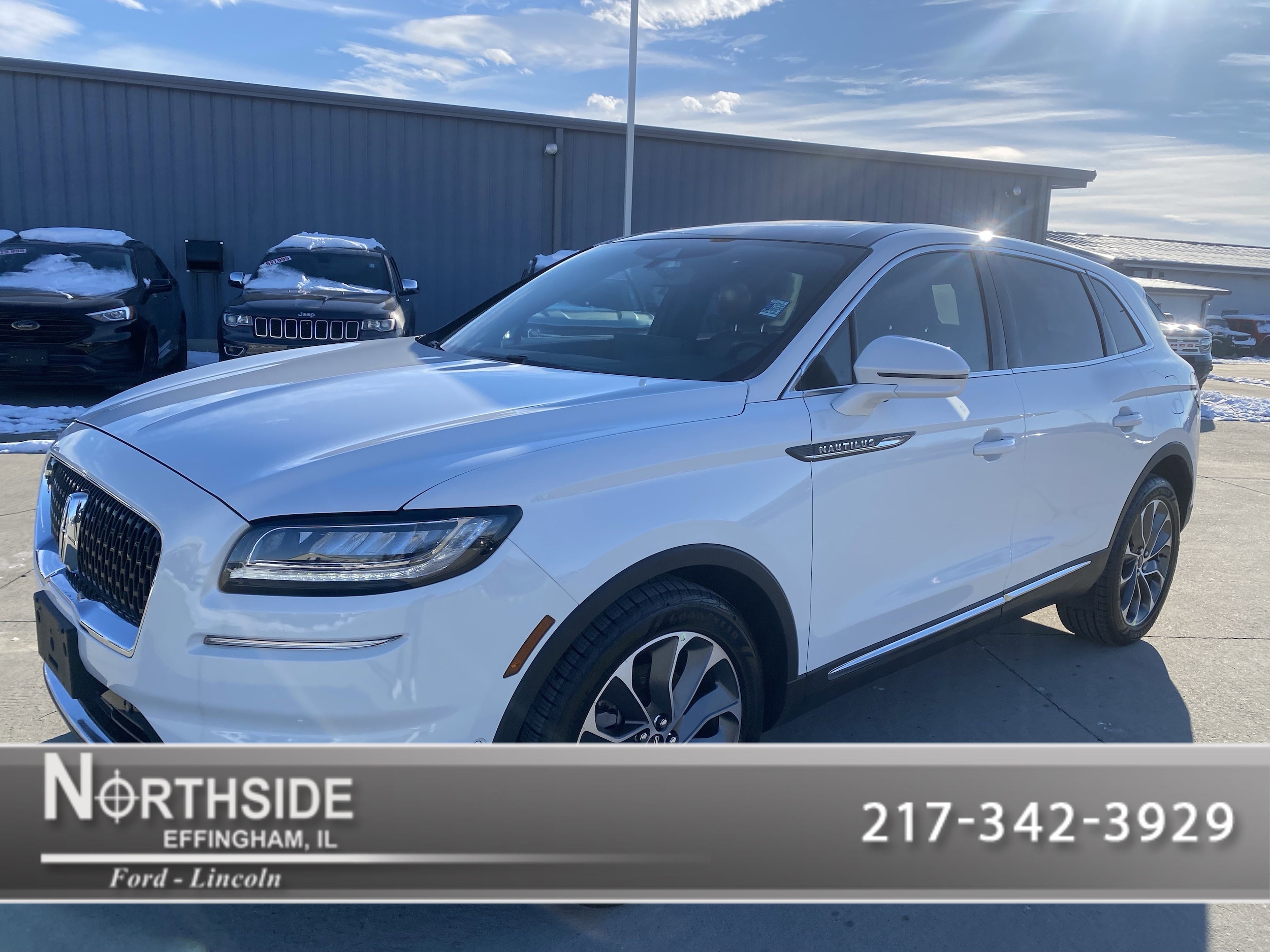 2022 Lincoln Nautilus Reserve's photo