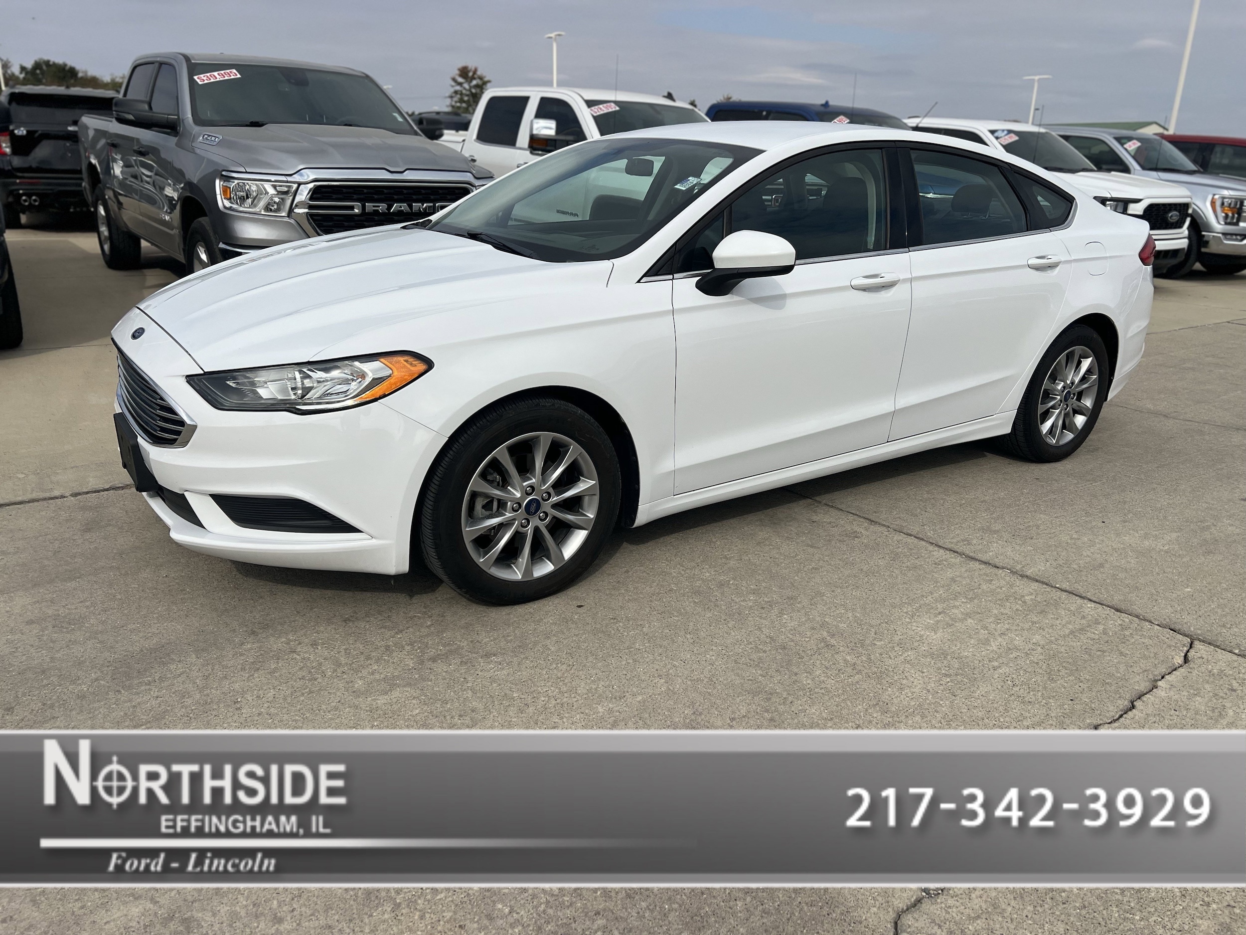 2017 Ford Fusion SE