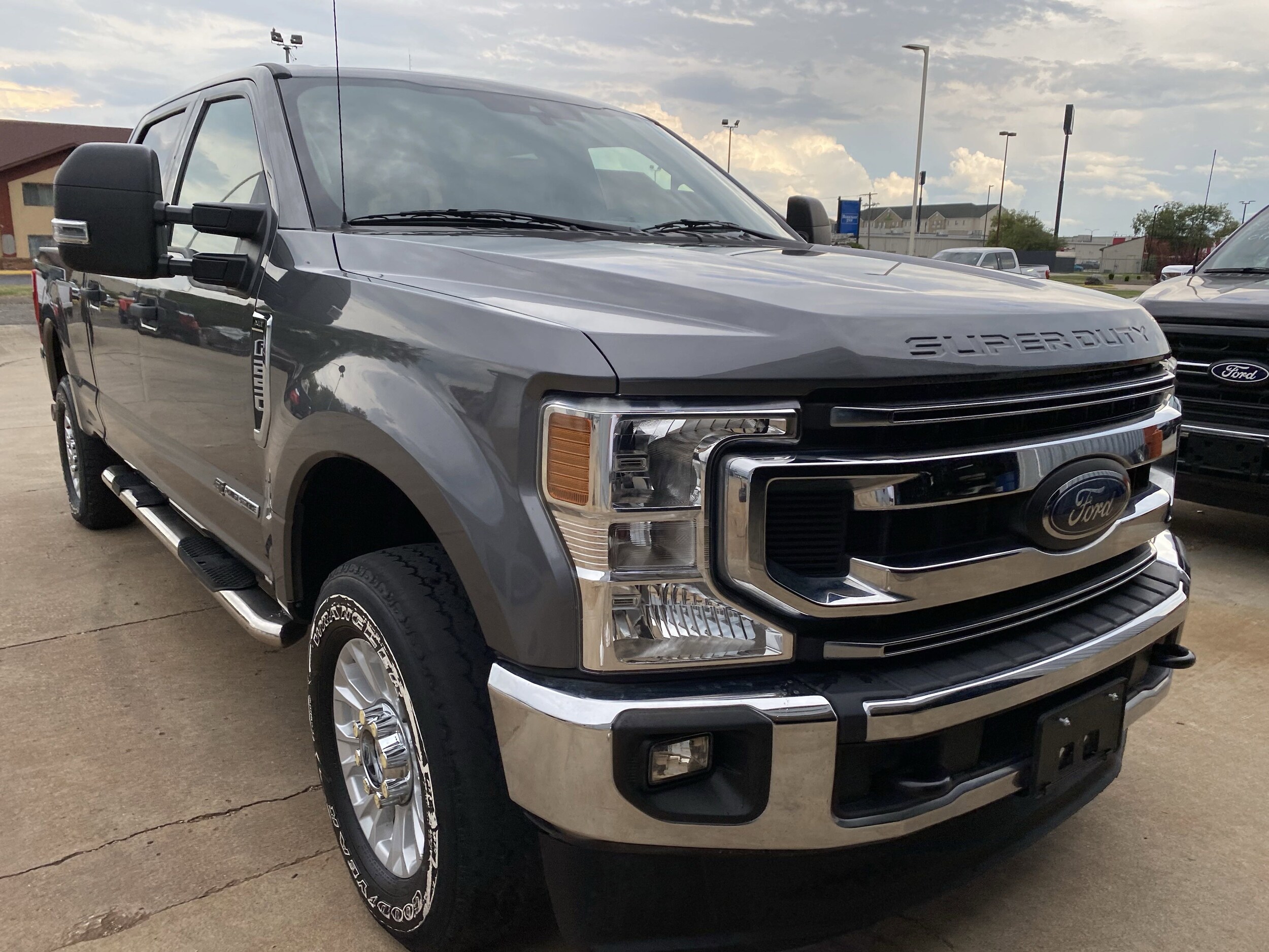 2021 Ford F-250 photo 3