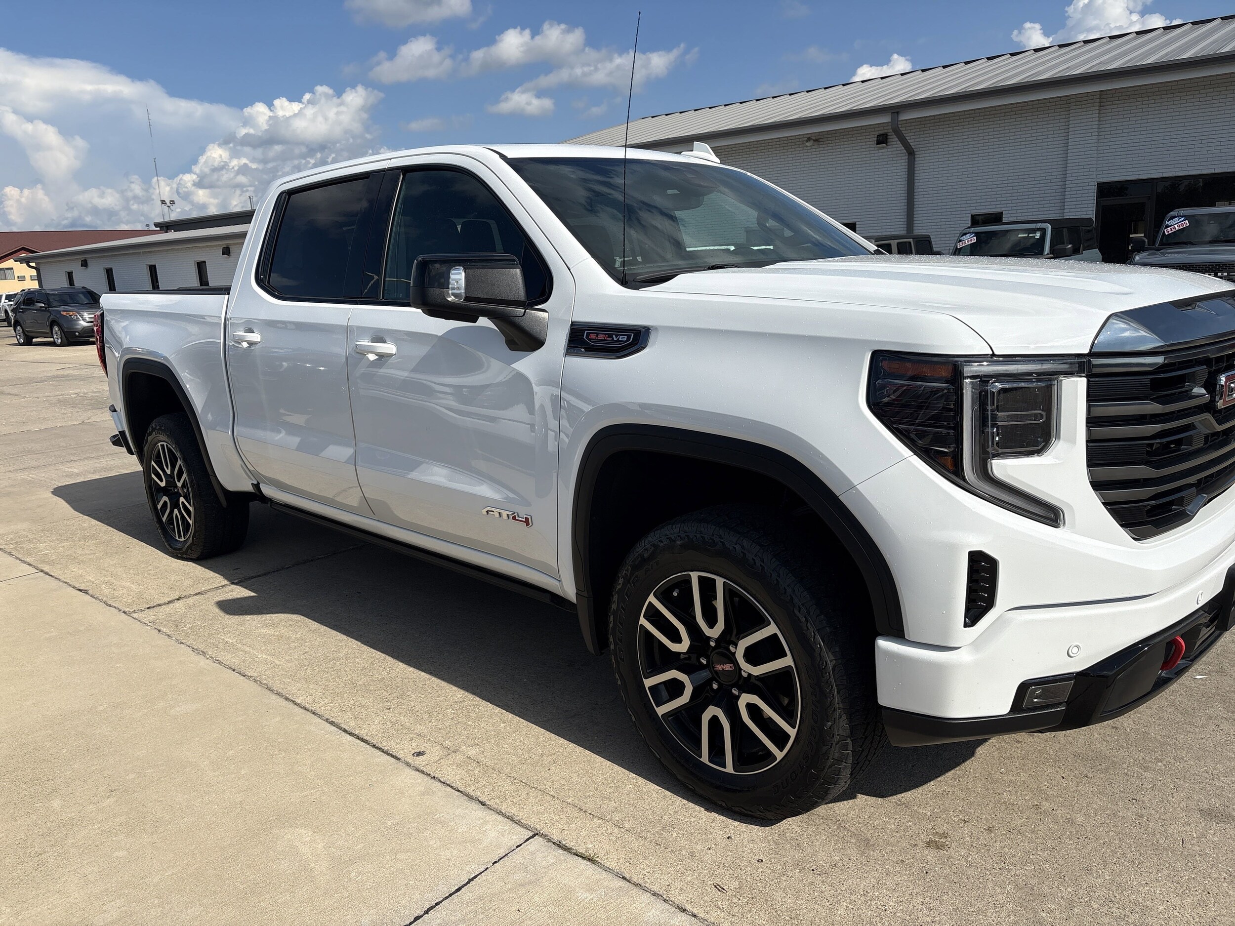2023 Gmc Sierra 1500 AT4 photo 3