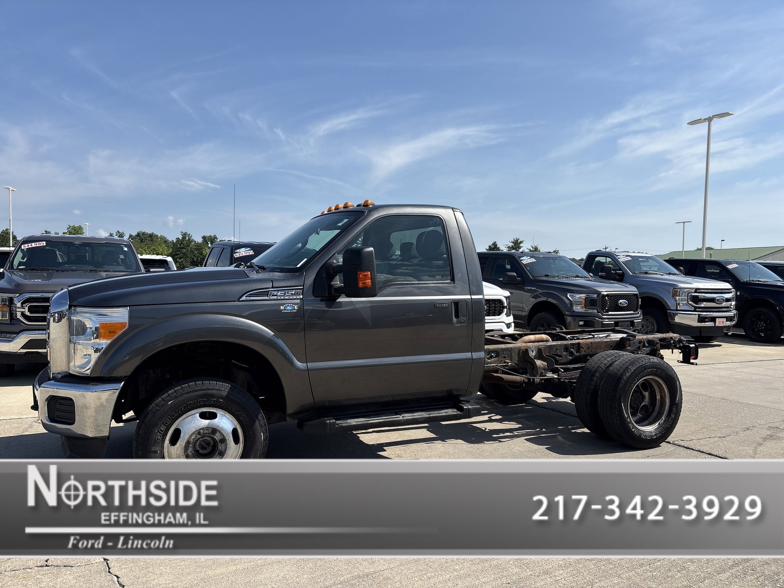 2015 Ford F-350 Chassis Truck Regular Cab 