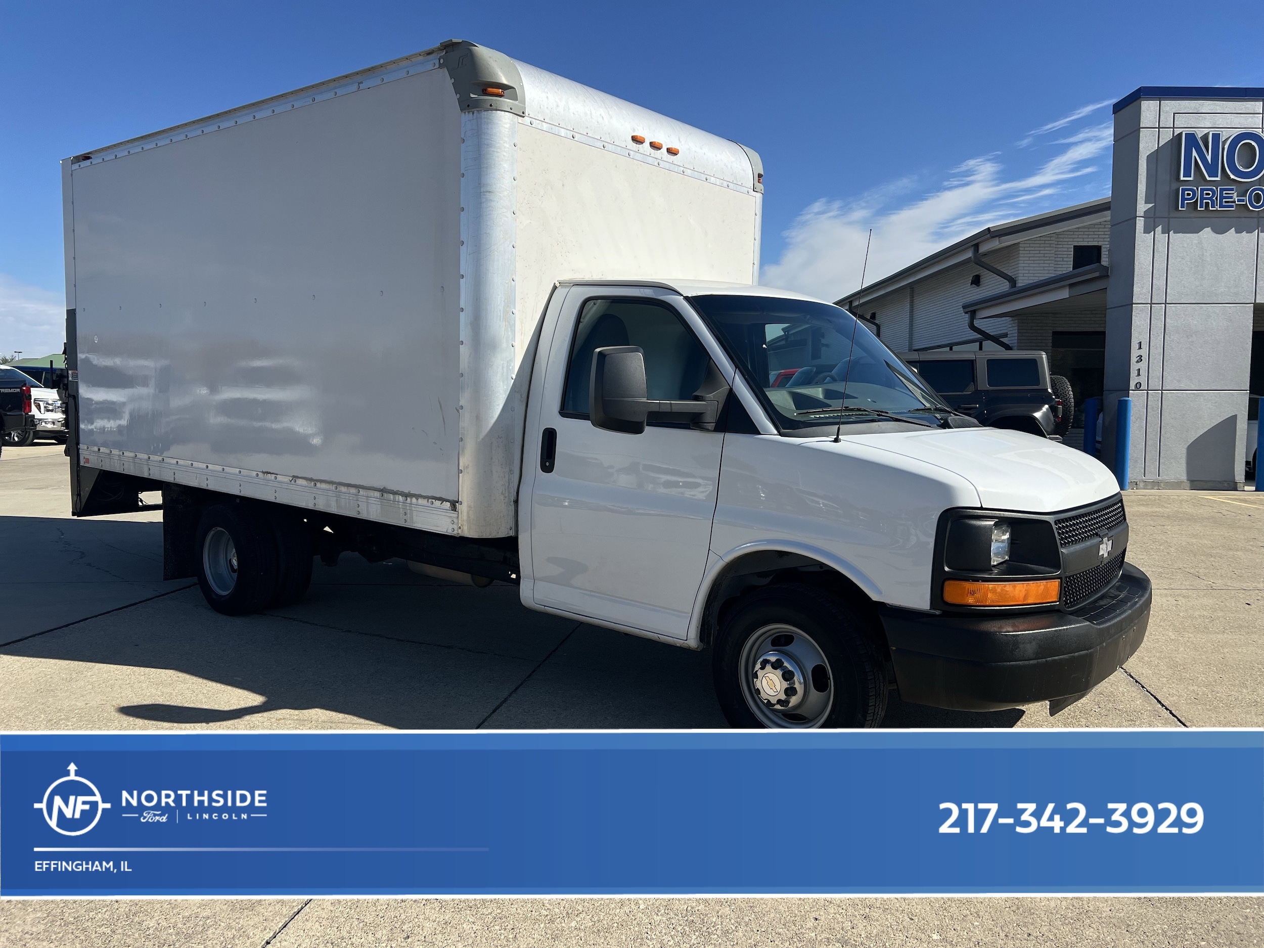 2015 Chevrolet Express 3500 159" WB's photo