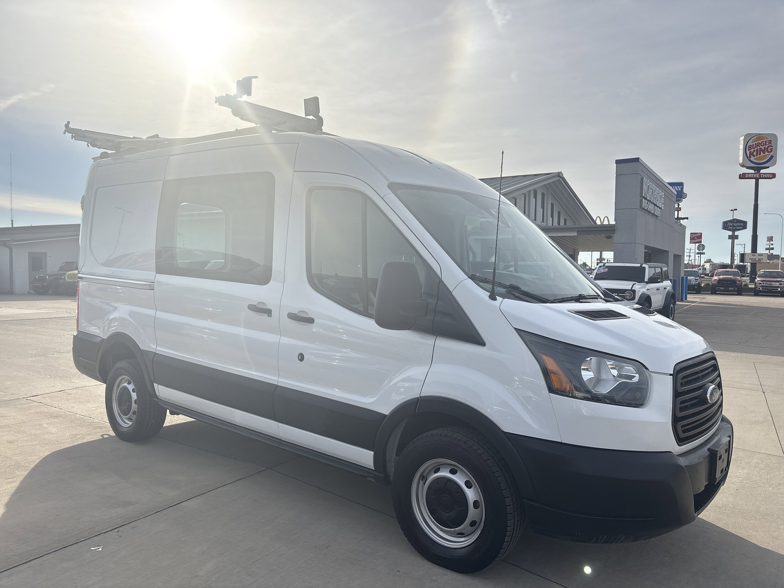 2019 Ford Transit photo 3