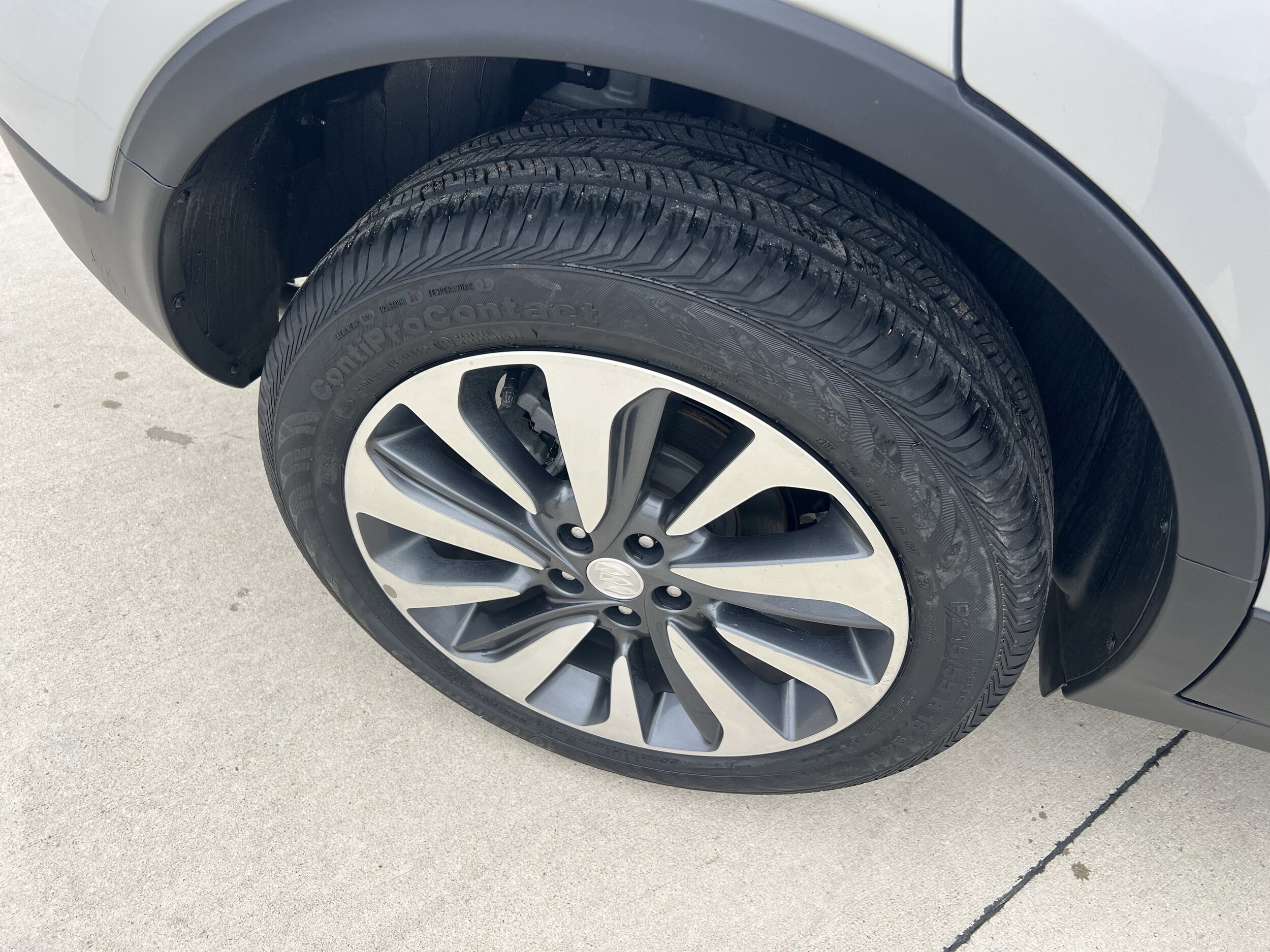 2022 Buick Encore Preferred photo 4