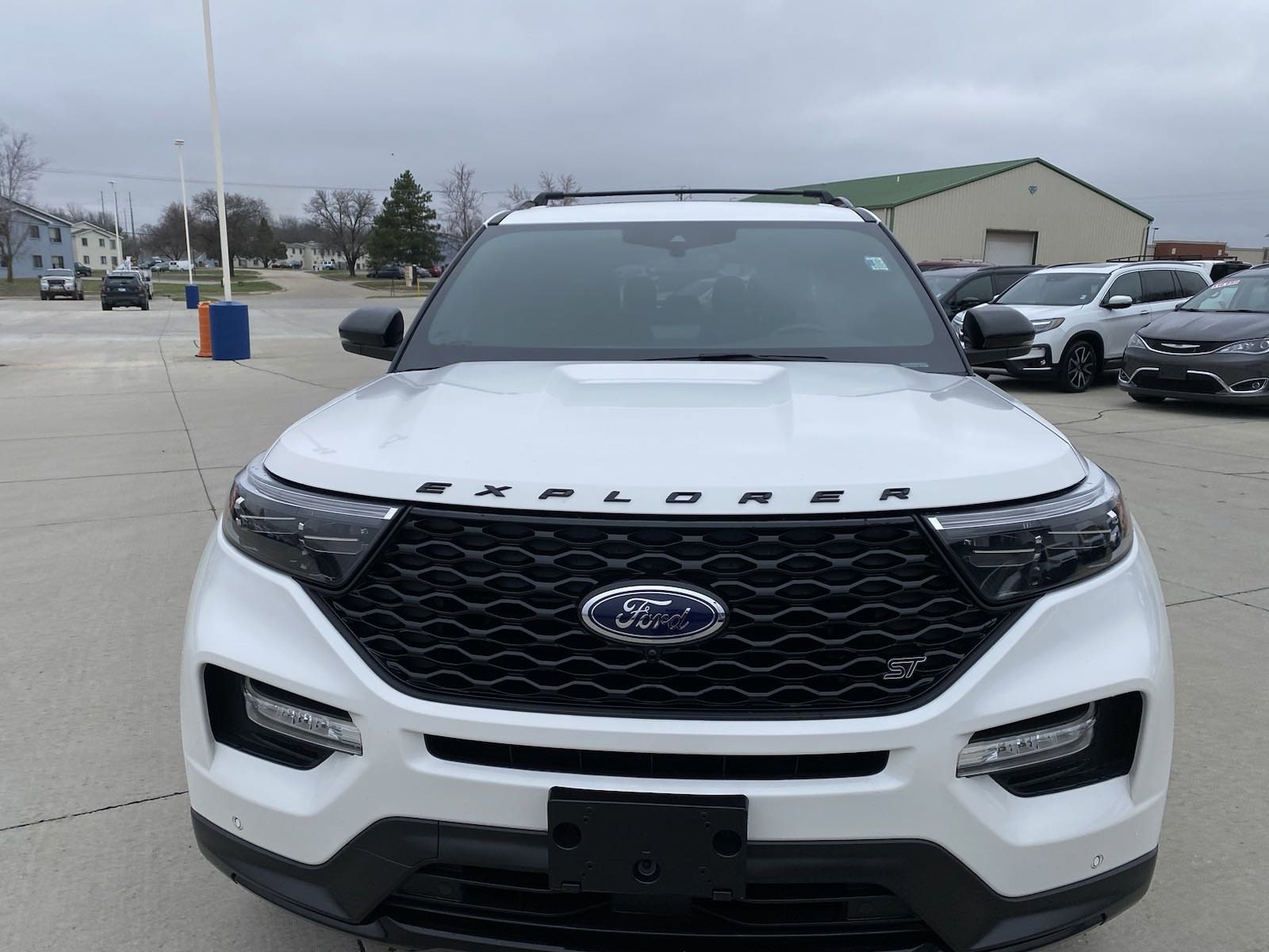 Used 2020 Ford Explorer ST with VIN 1FM5K8GC3LGC50242 for sale in Effingham, IL