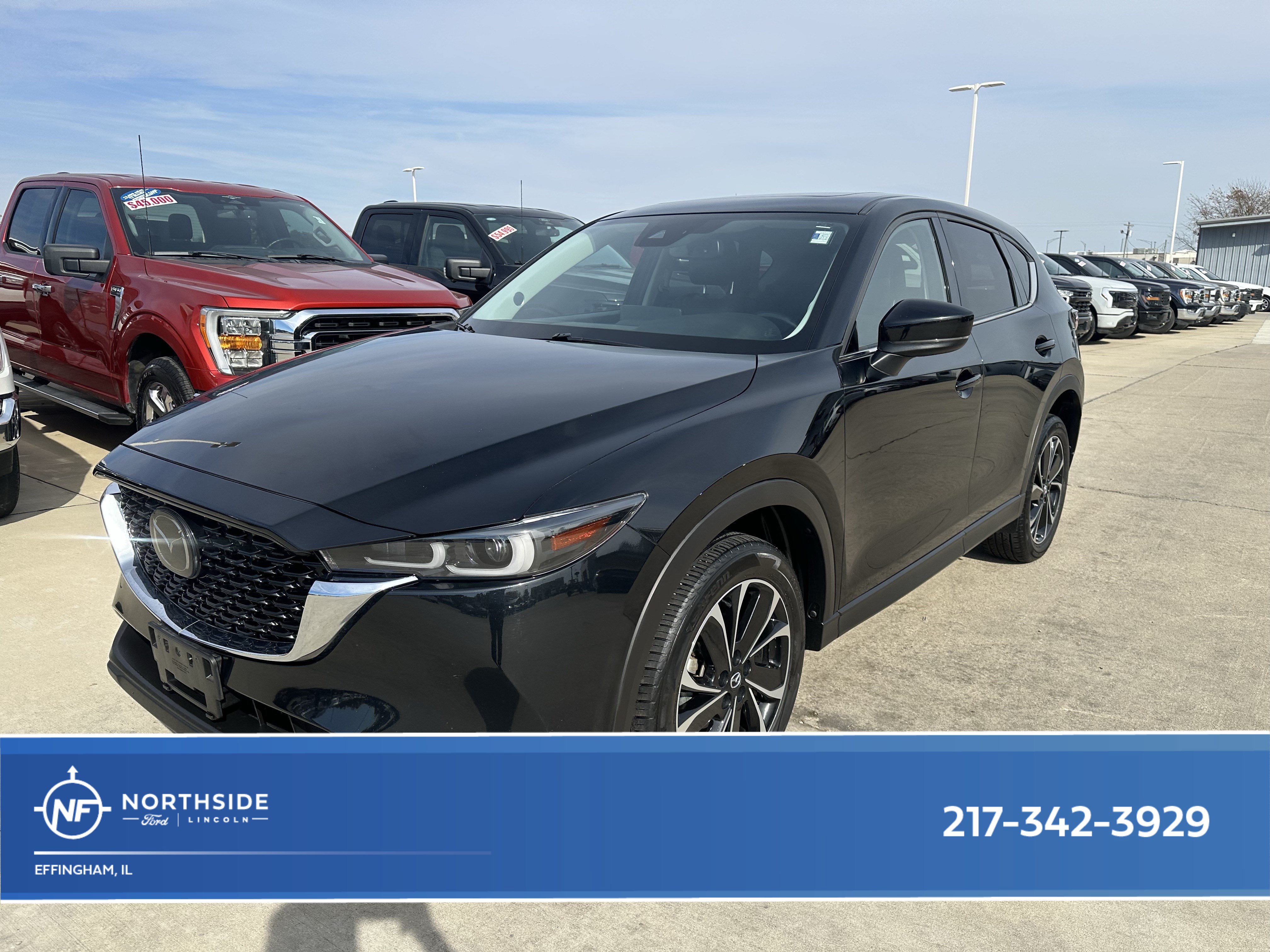 2023 Mazda CX-5 S Premium package