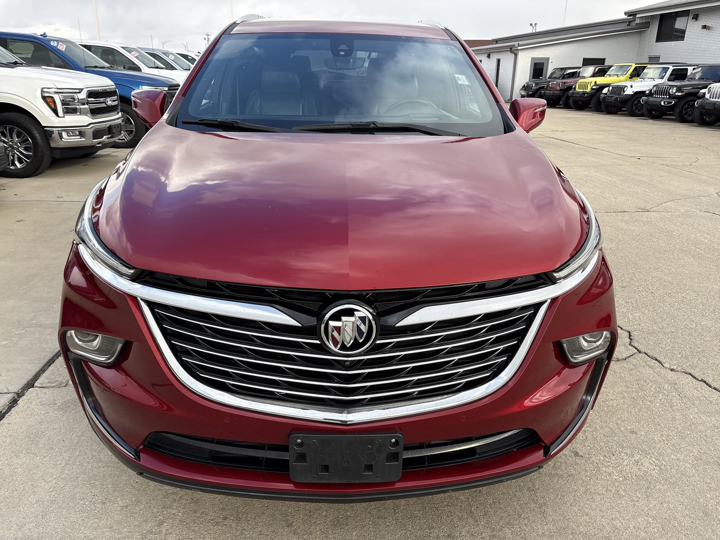 2024 Buick Enclave Premium photo 2