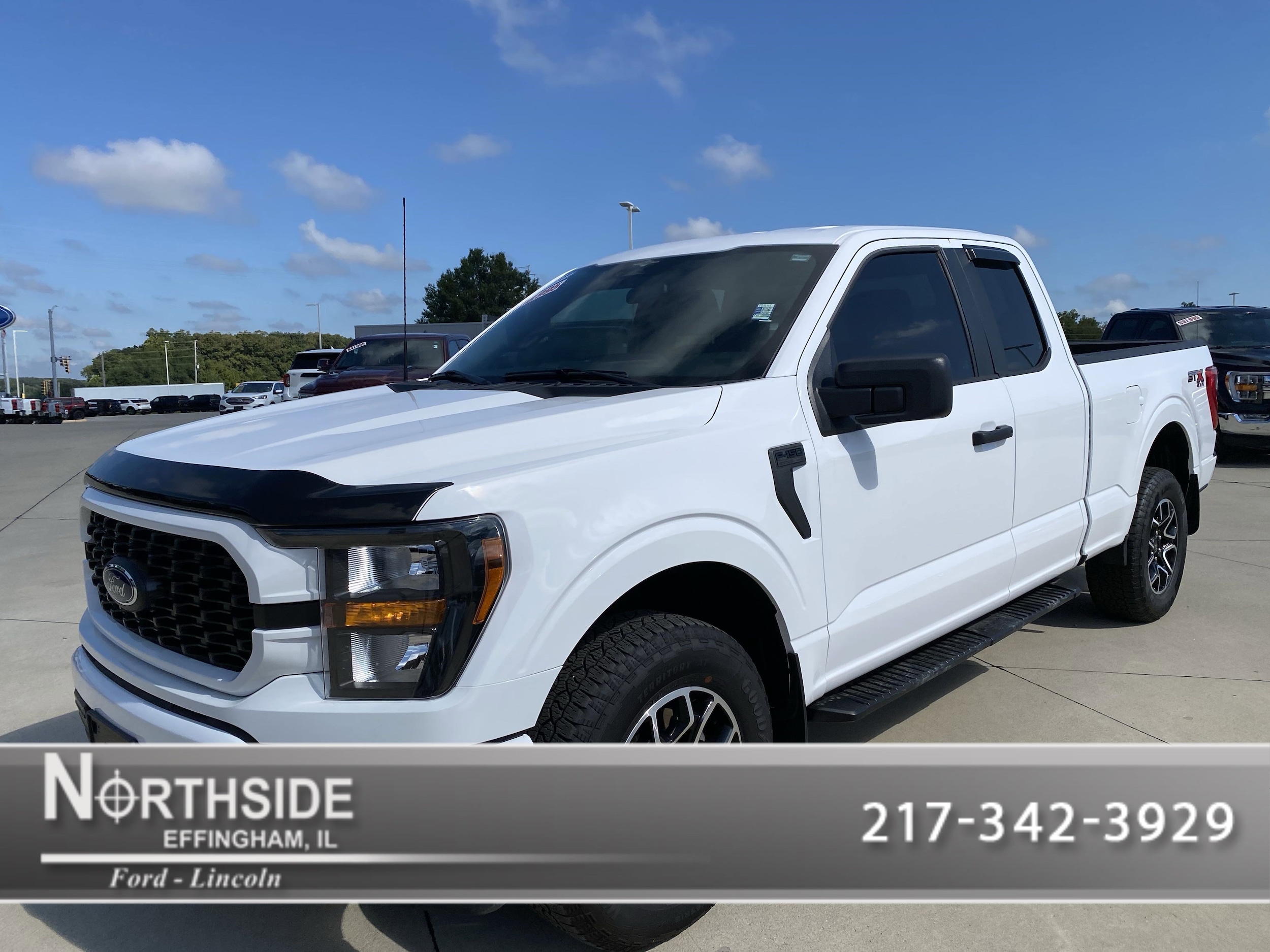 2023 Ford F-150 XL's photo