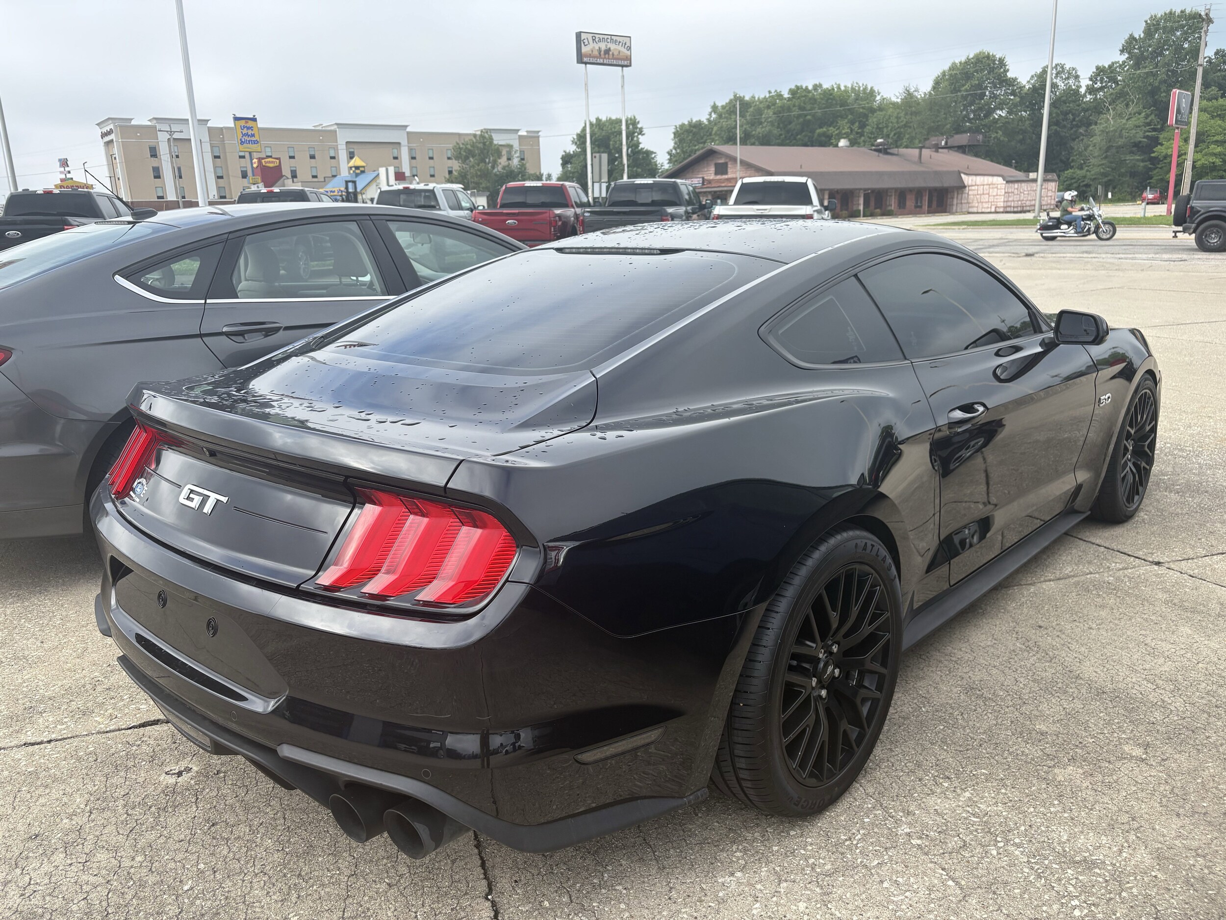2018 Ford Mustang GT photo 4