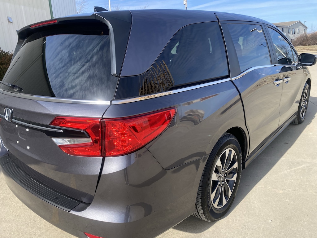 2024 Honda Odyssey EX-L photo 3