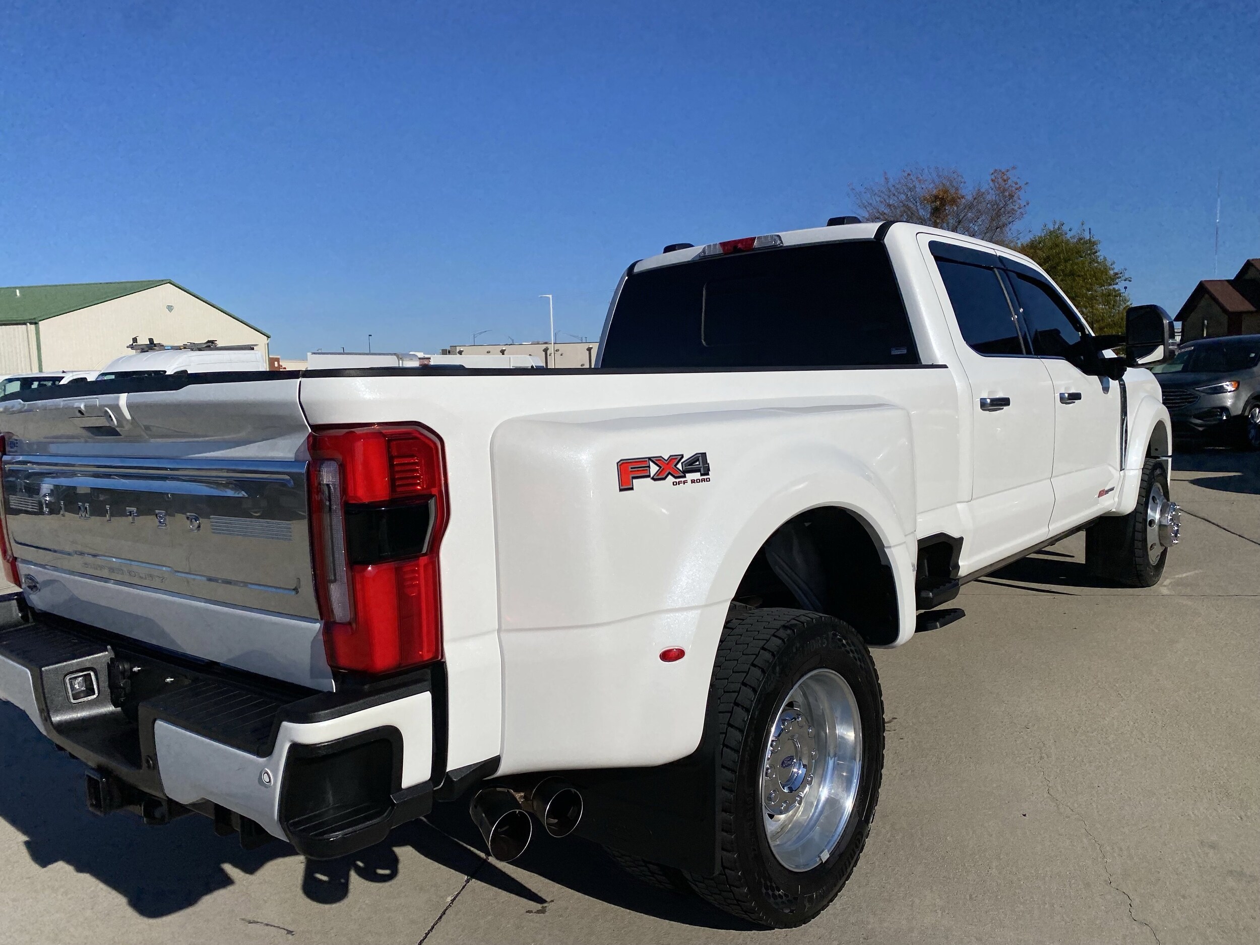 2024 Ford F-450 photo 2