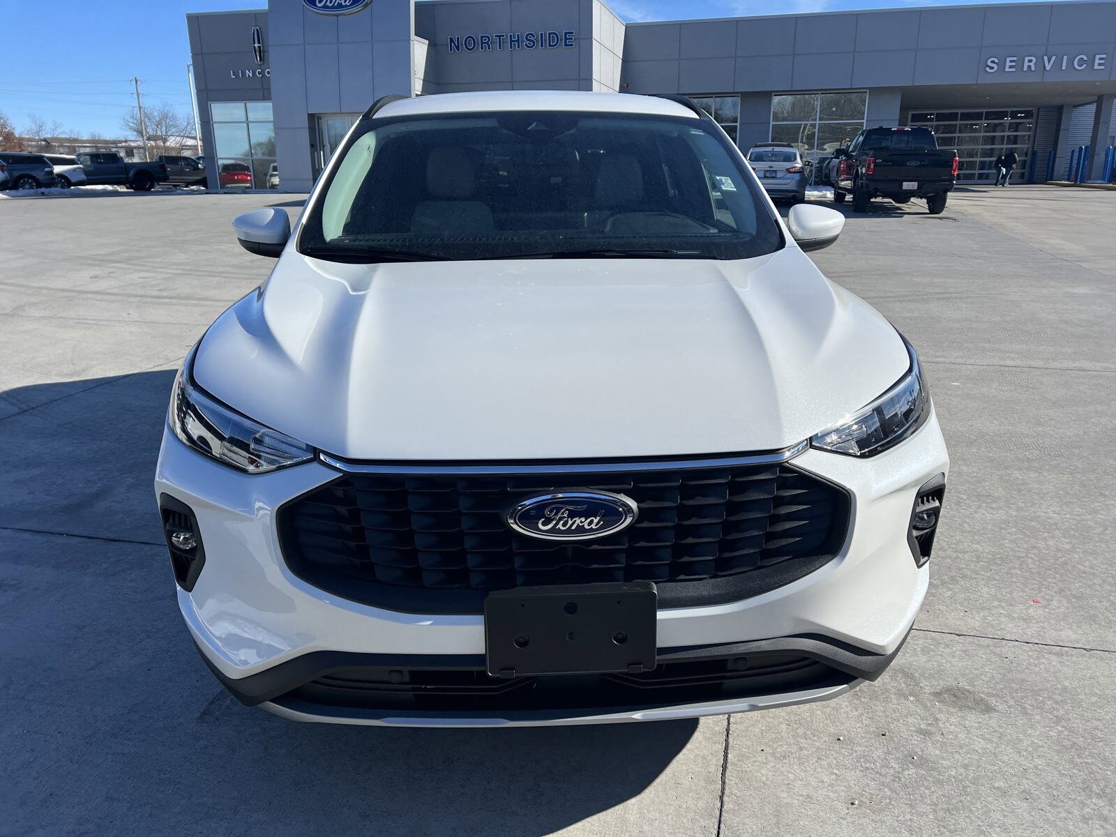 2025 Ford Escape photo 3