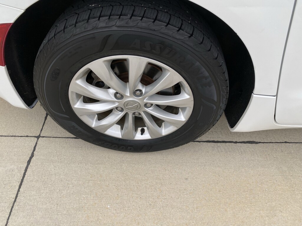 Used 2017 Chrysler Pacifica Touring-L Van