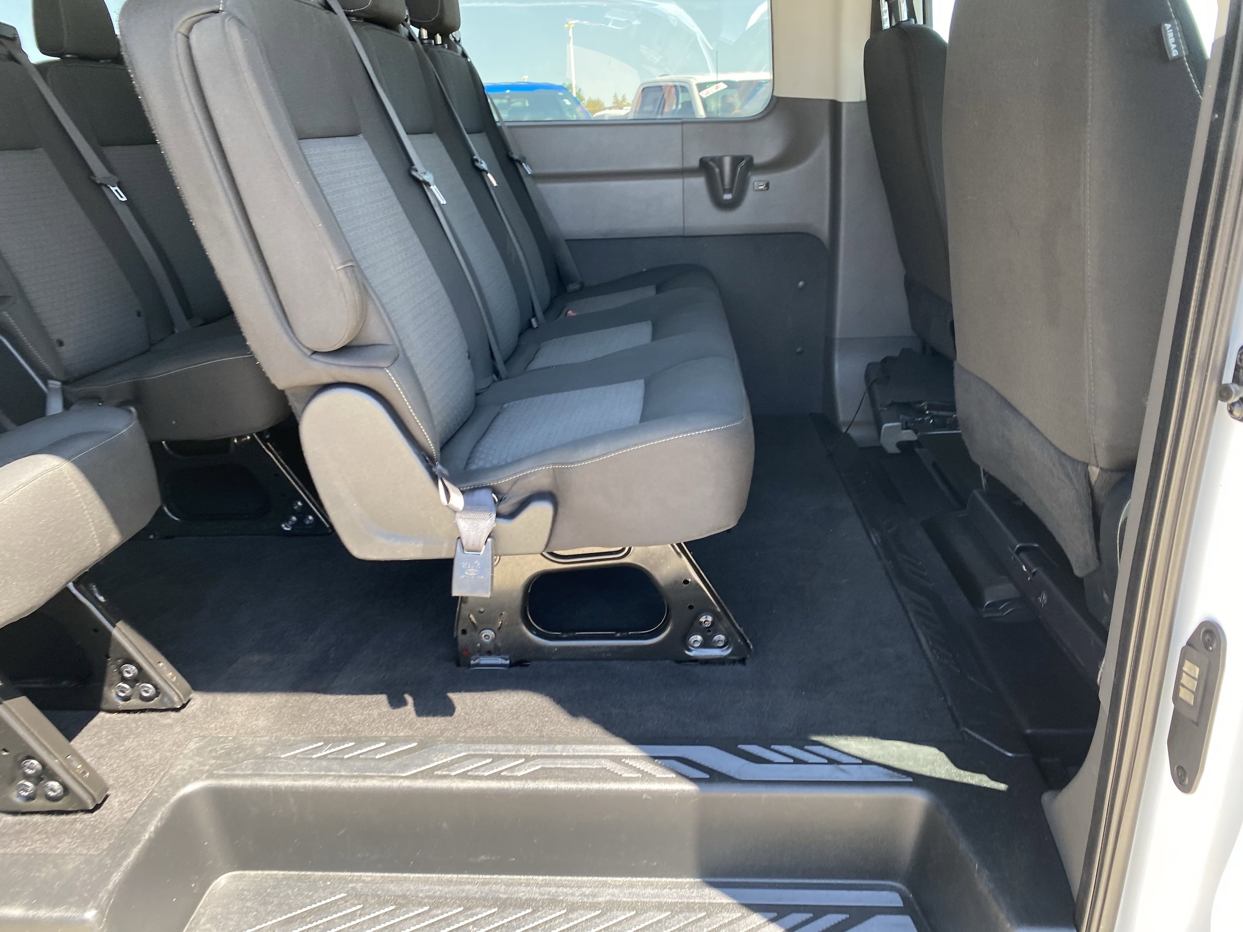 2023 Ford Transit Passenger Van XLT - Photo 11
