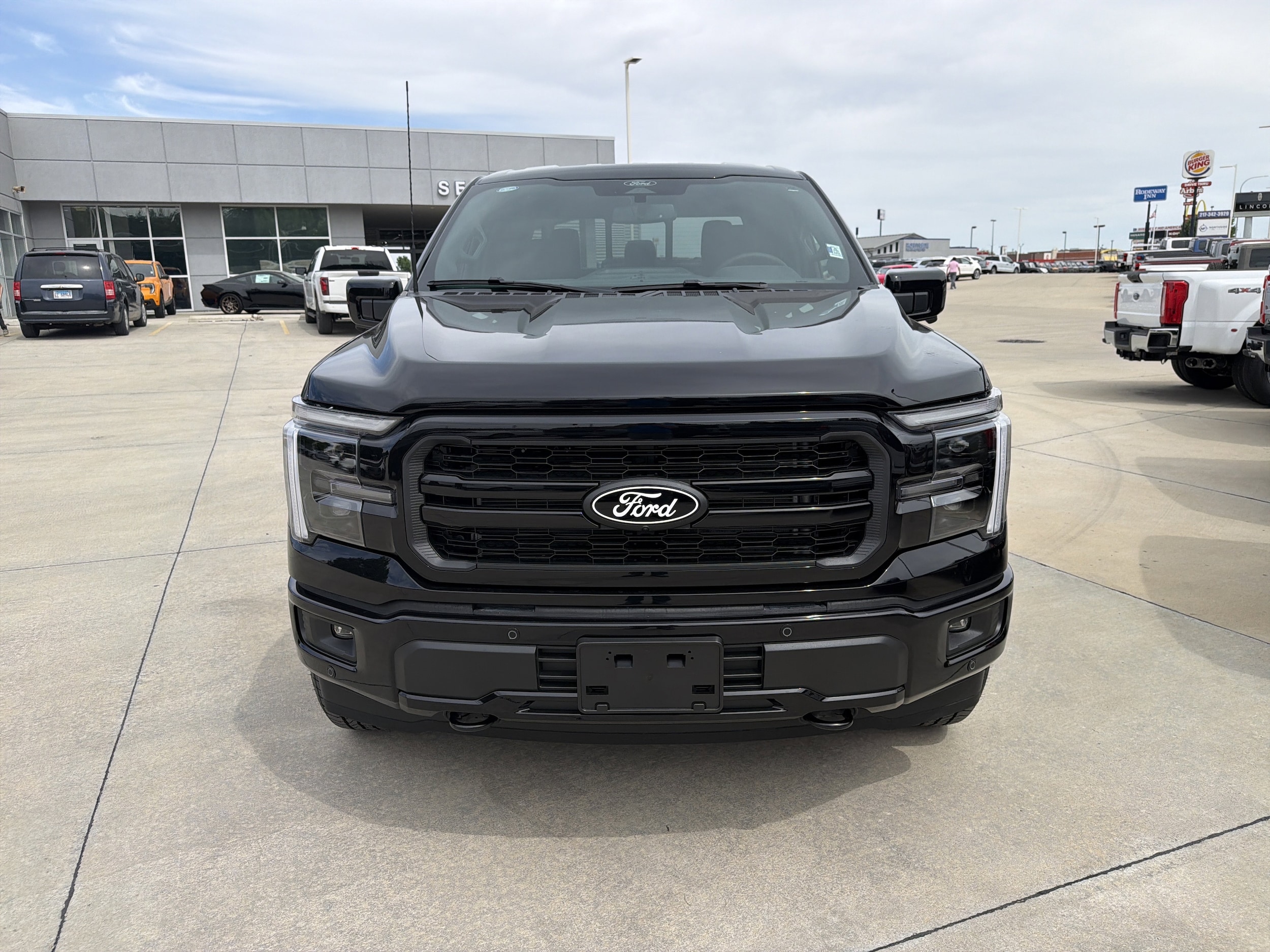 2026 Ford F-150 Lariat 4x4 SuperCrew 5-1/2 Box's photo