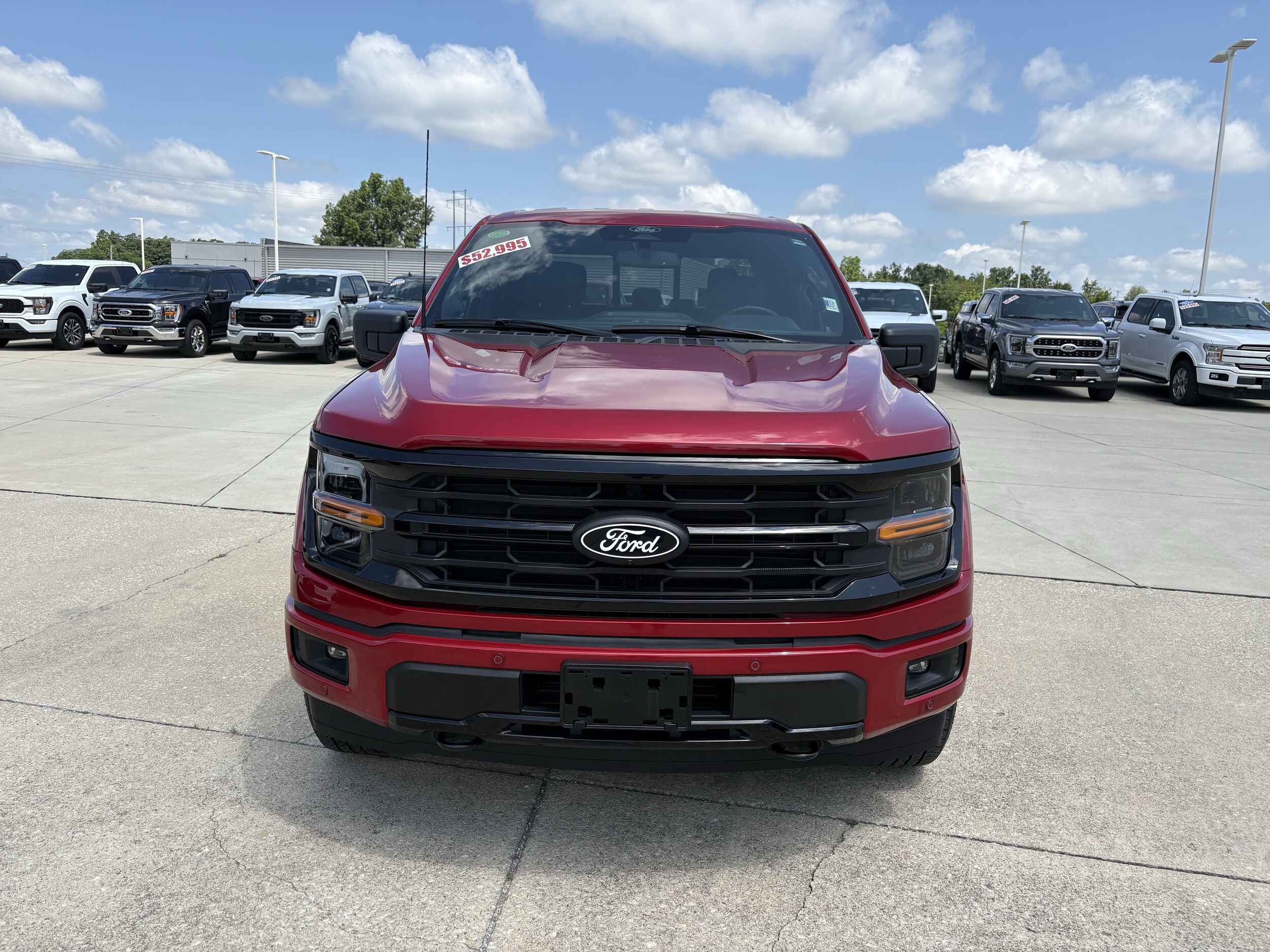 2024 Ford F-150 XLT photo 2