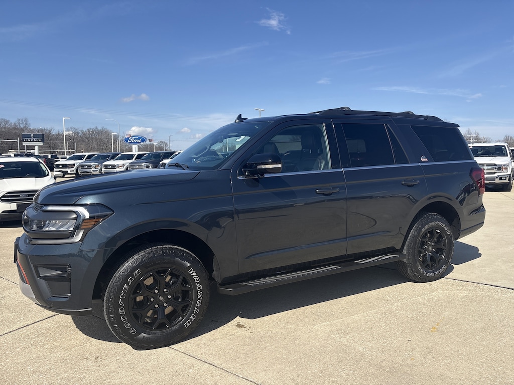 2023 Ford Expedition Timberline photo 2