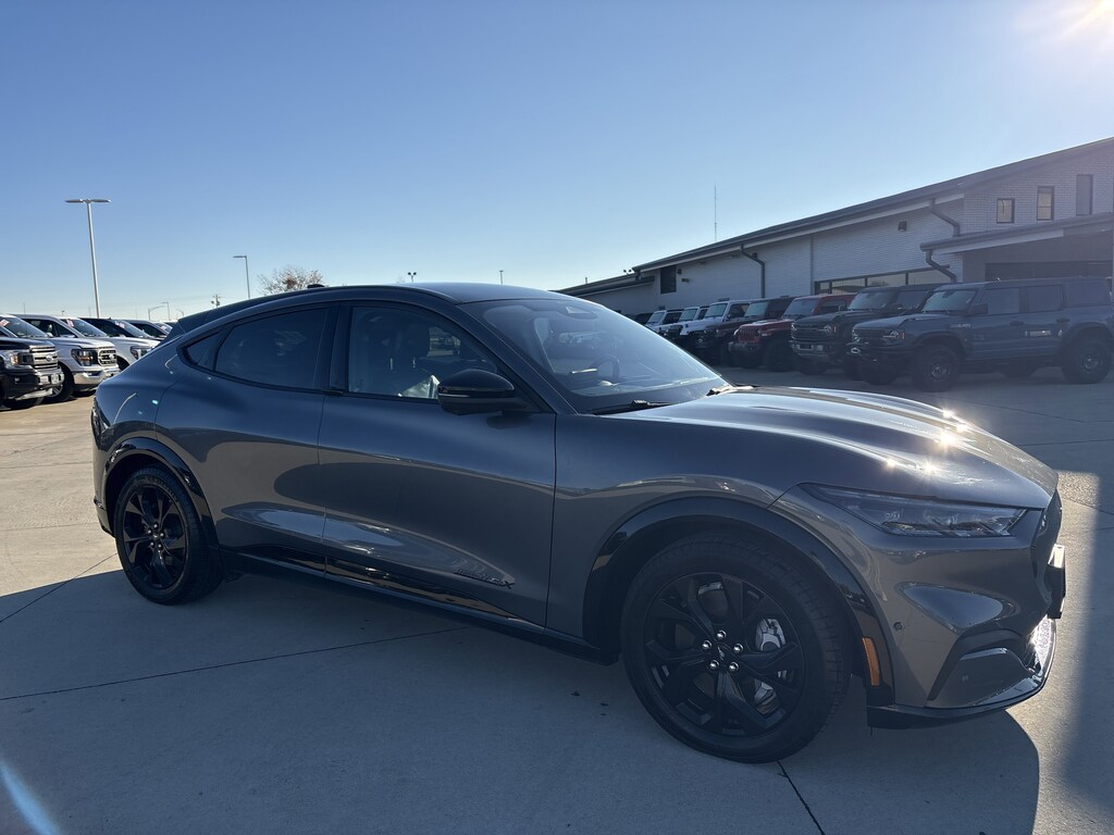 Used 2023 Ford Mustang Mach-E Premium with Extended Battery SUV