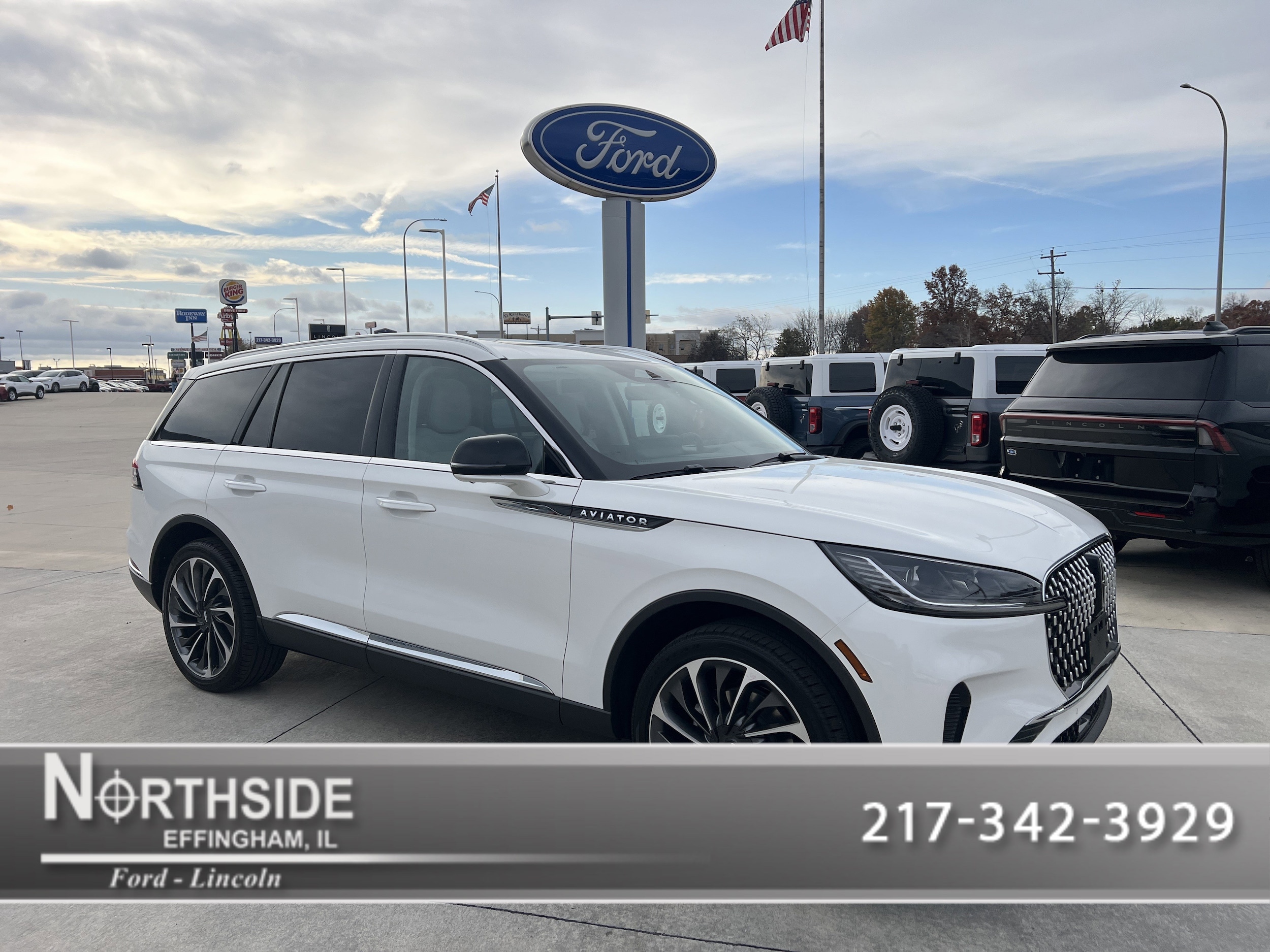 2026 Lincoln Aviator Reserve's photo