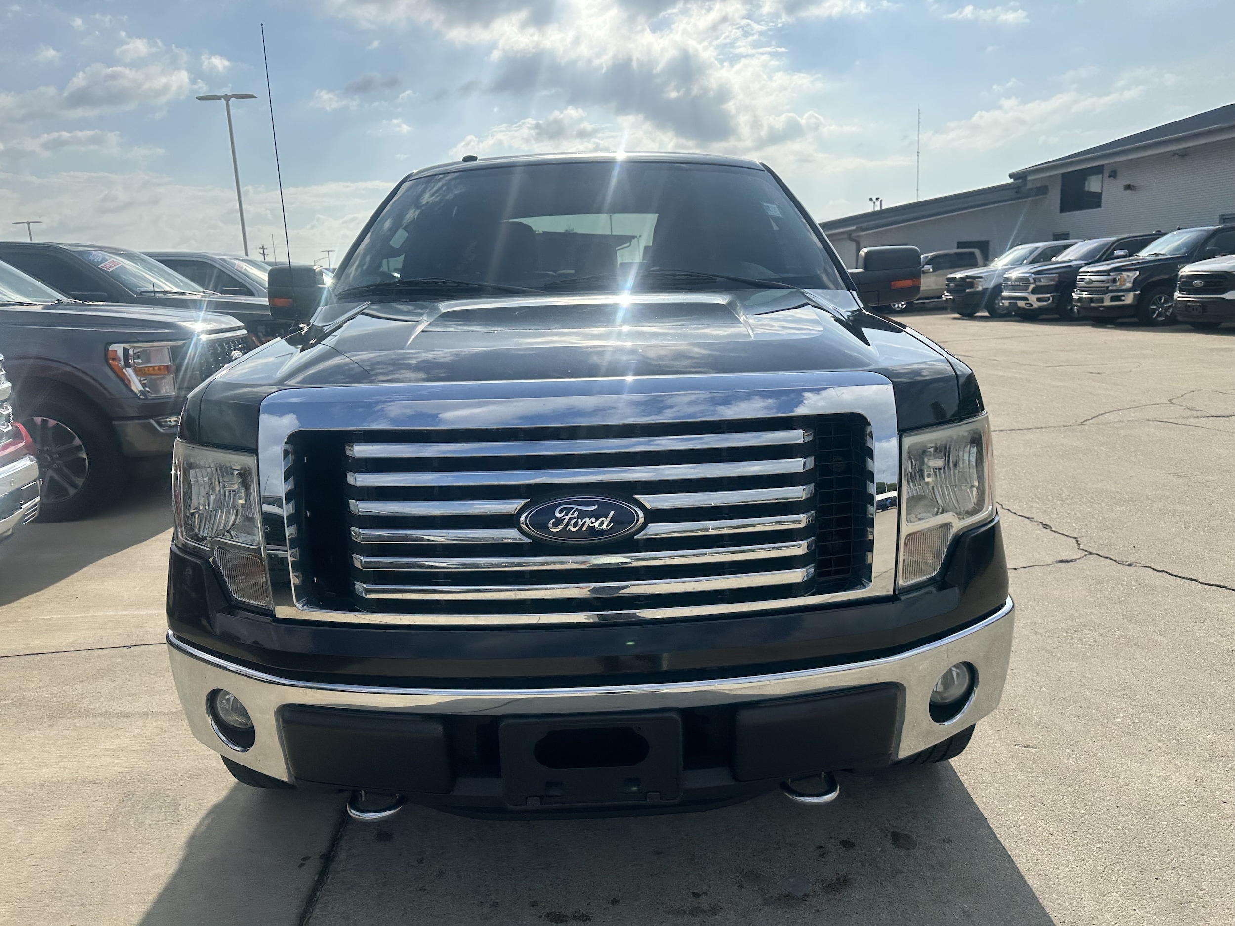 Used 2012 Ford F-150 XLT with VIN 1FTFW1EF9CFB94542 for sale in Effingham, IL