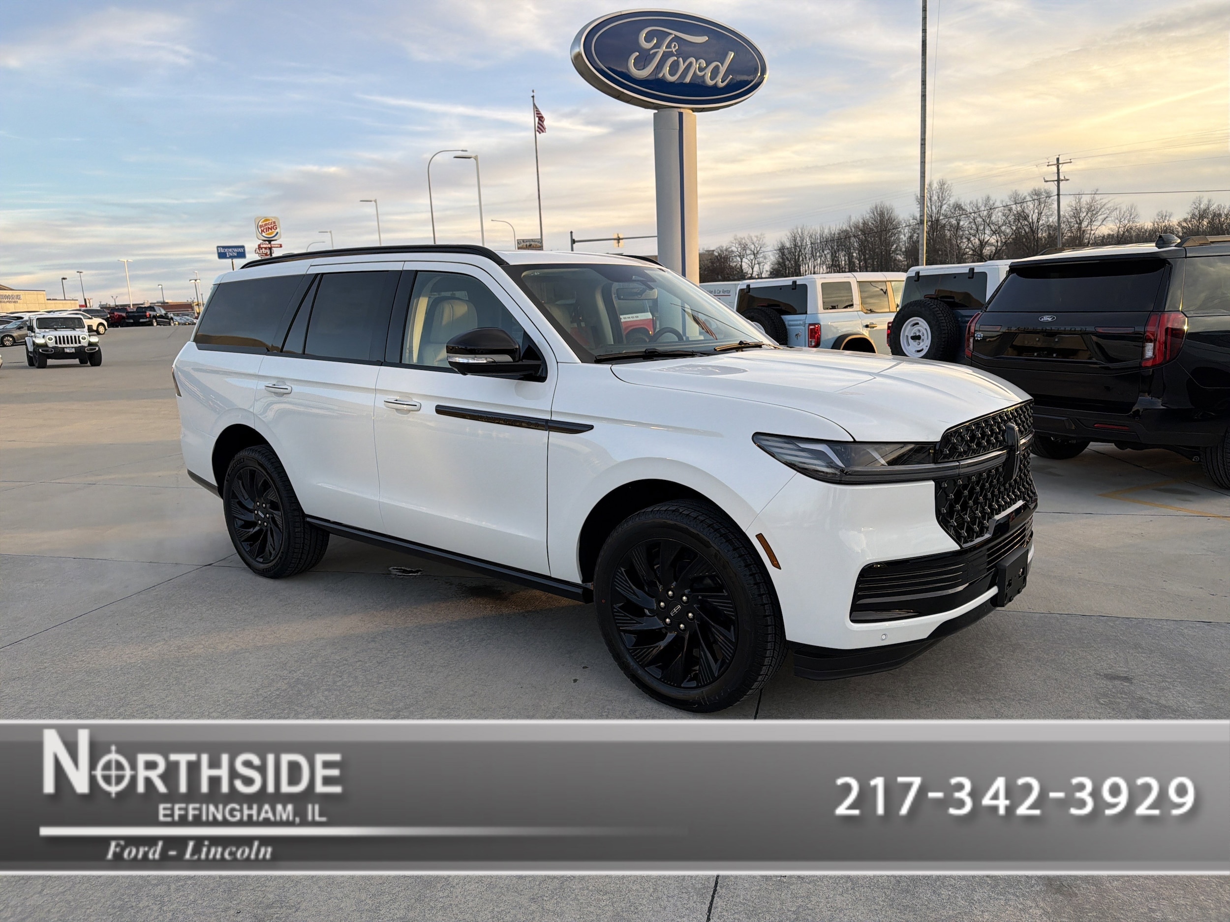 2026 Lincoln Navigator Reserve's photo