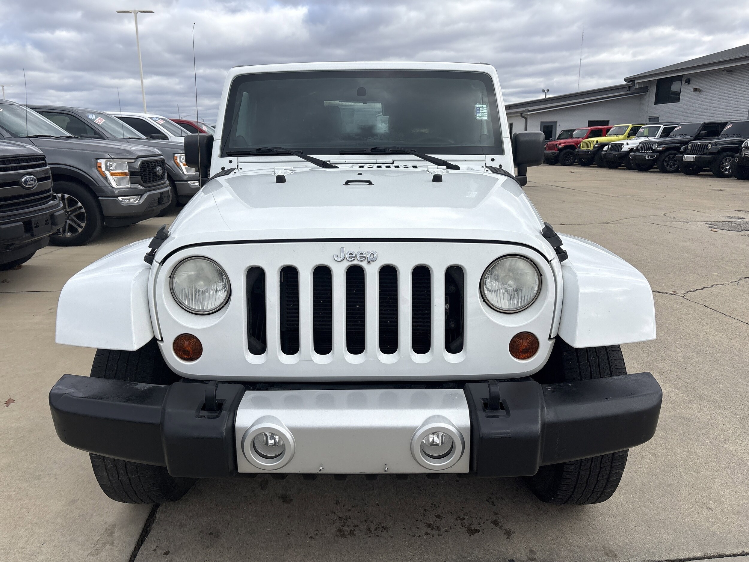 Used 2012 Jeep Wrangler Sahara with VIN 1C4GJWBG2CL220252 for sale in Effingham, IL