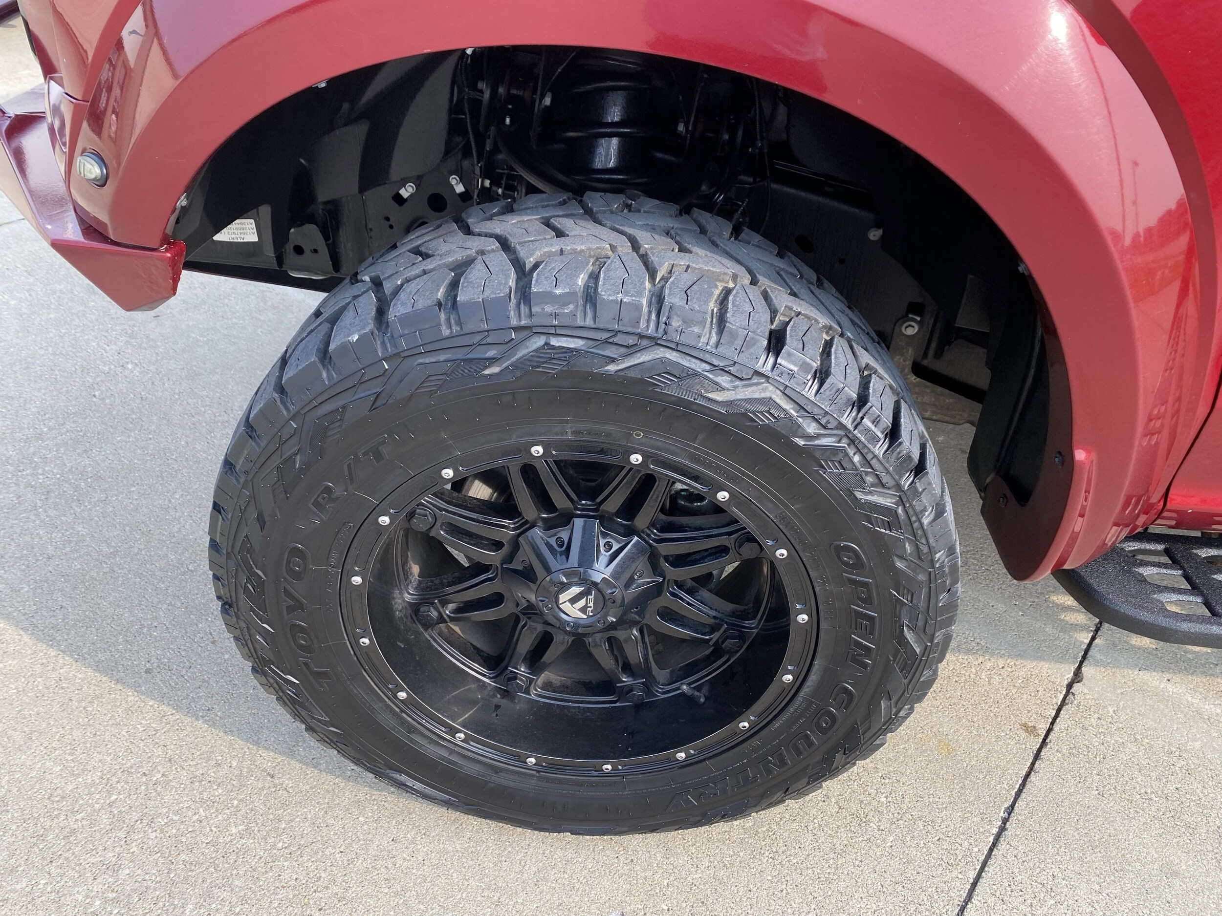 Used 2019 Ford F-150 Raptor with VIN 1FTFW1RG6KFC45917 for sale in Effingham, IL