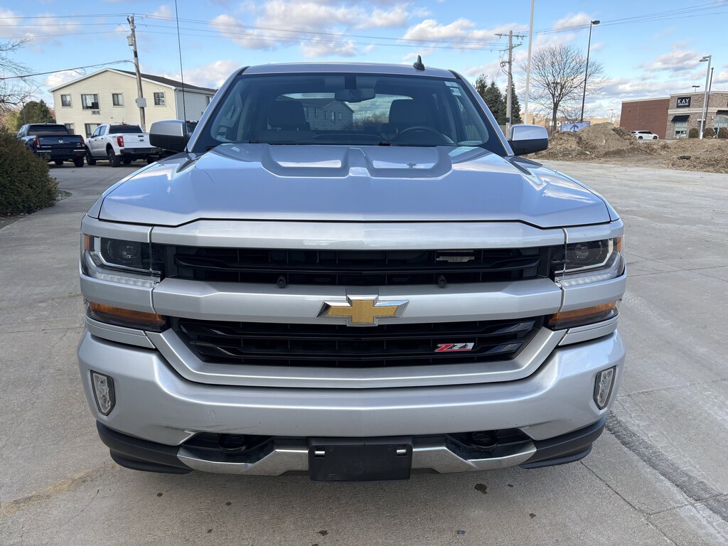 Used 2018 Chevrolet Silverado 1500 LT w/2LT Truck Crew Cab