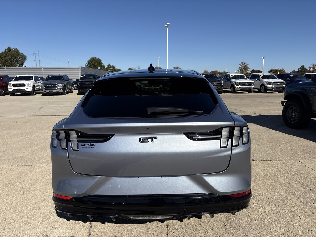 Used 2022 Ford Mustang Mach-E GT SUV